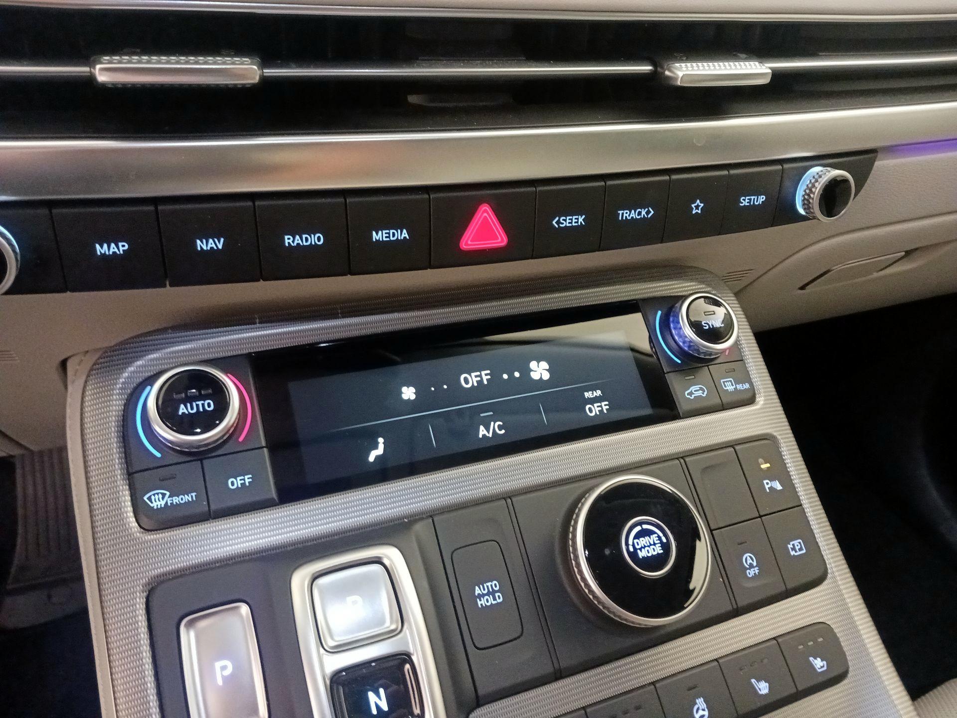 Thumbnail: 2023 Hyundai Palisade - 17