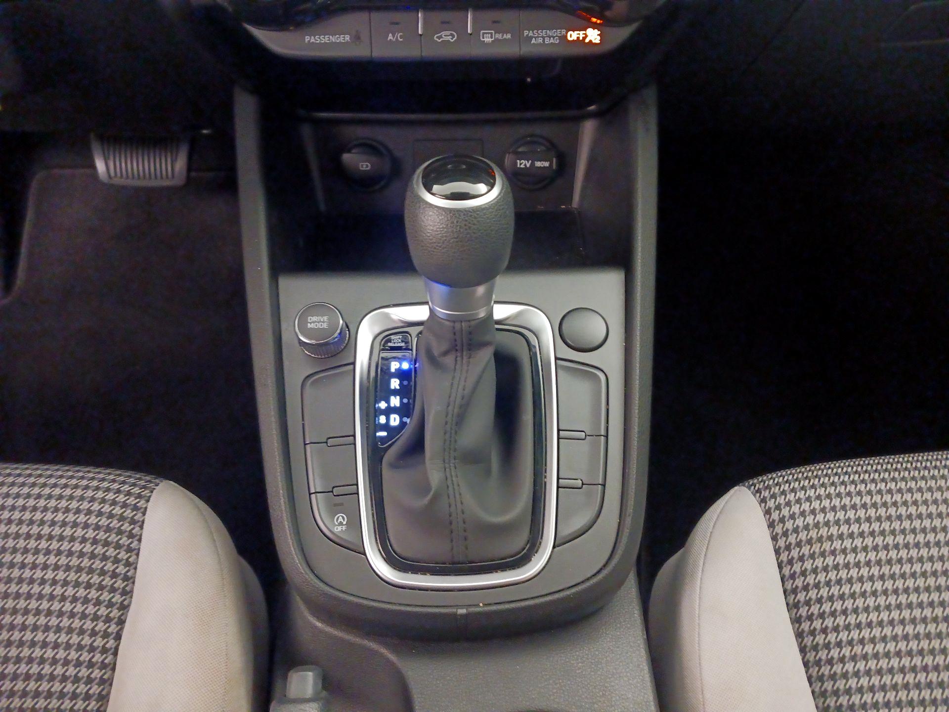 Thumbnail: 2022 Hyundai Kona - 17