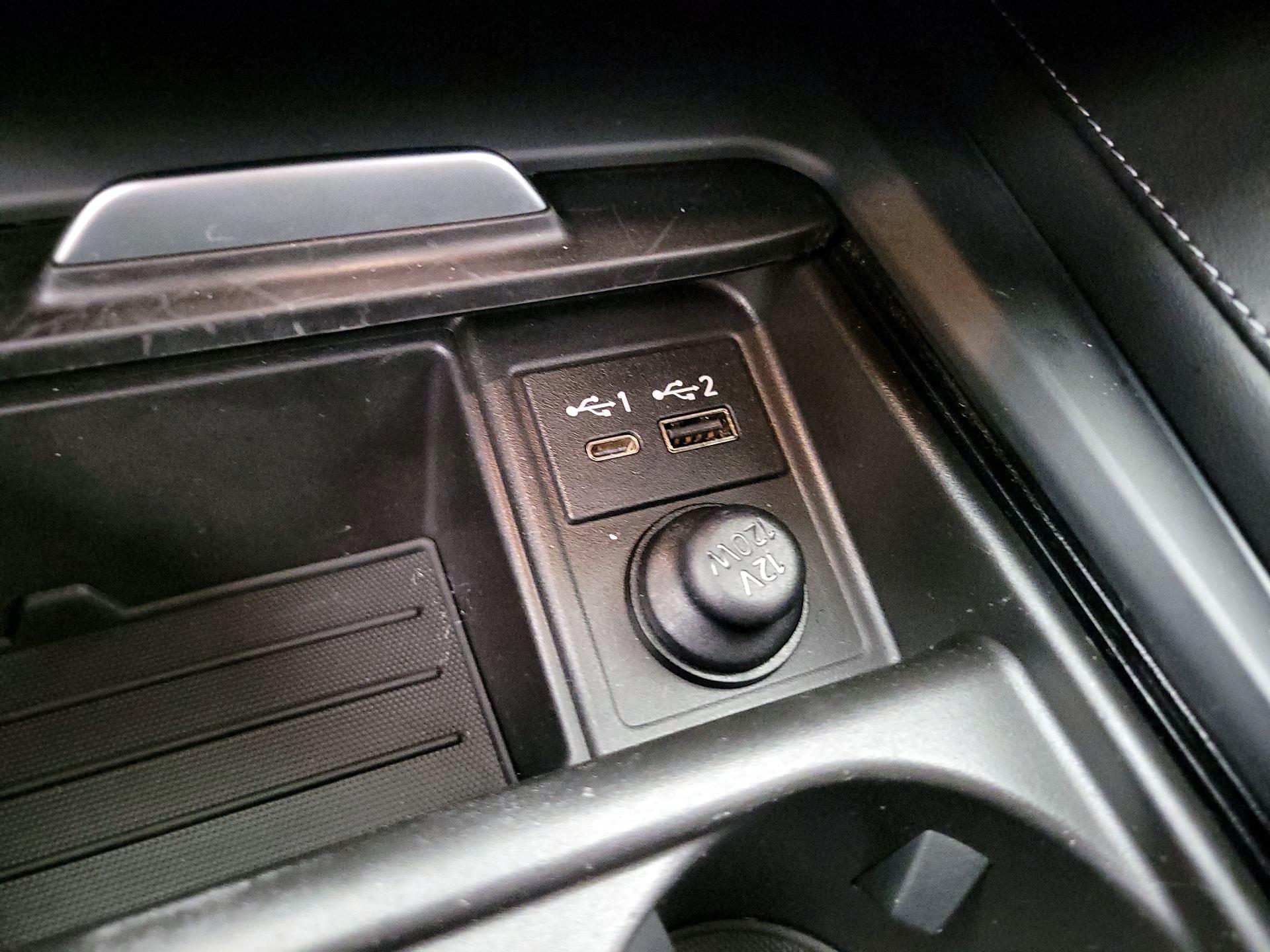 Thumbnail: 2022 INFINITI QX50 - 16