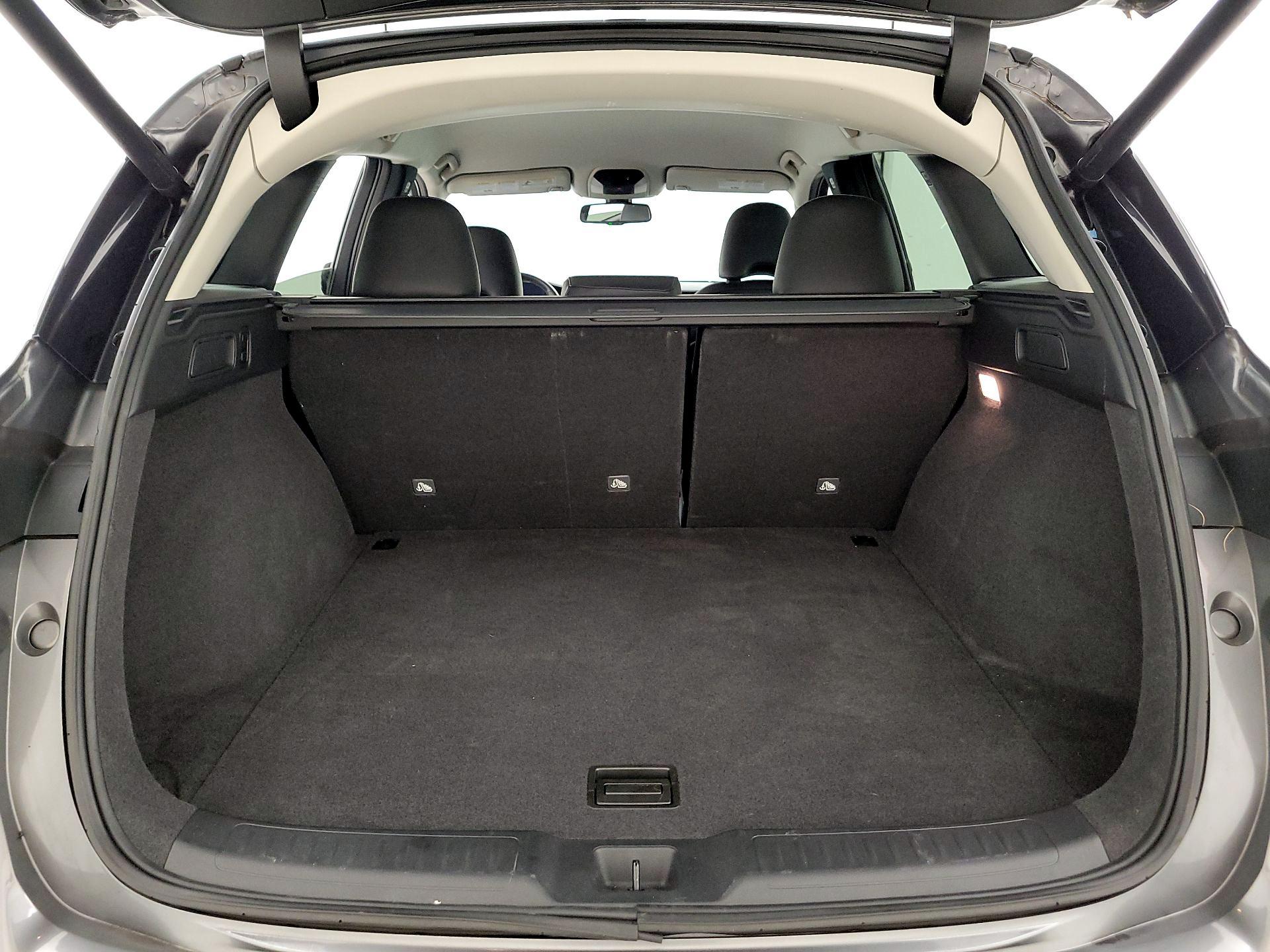 Thumbnail: 2022 INFINITI QX50 - 18