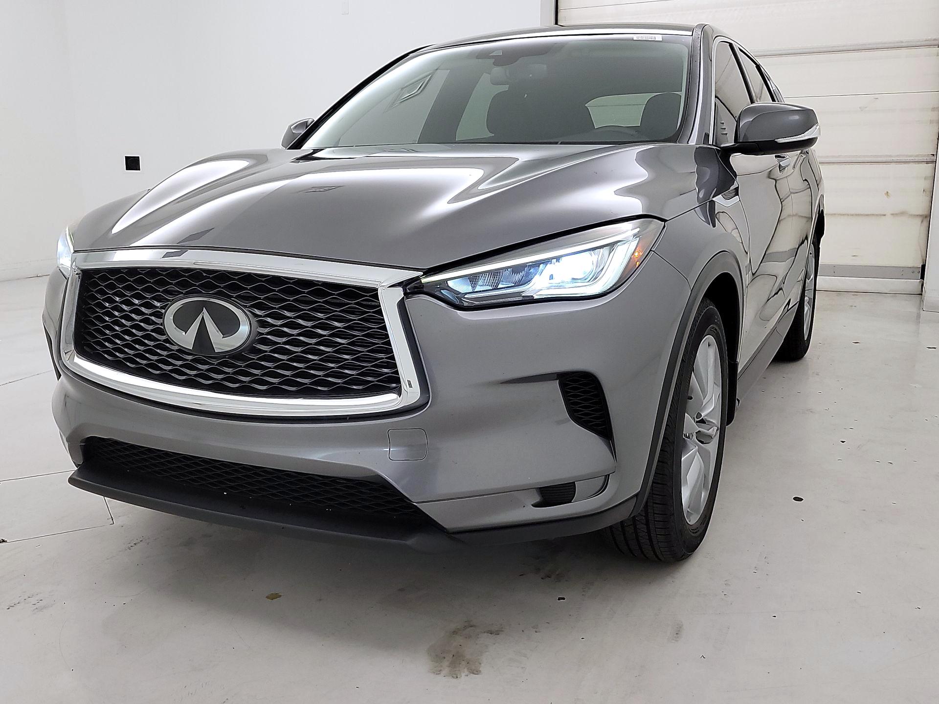 Thumbnail: 2022 INFINITI QX50 - 3