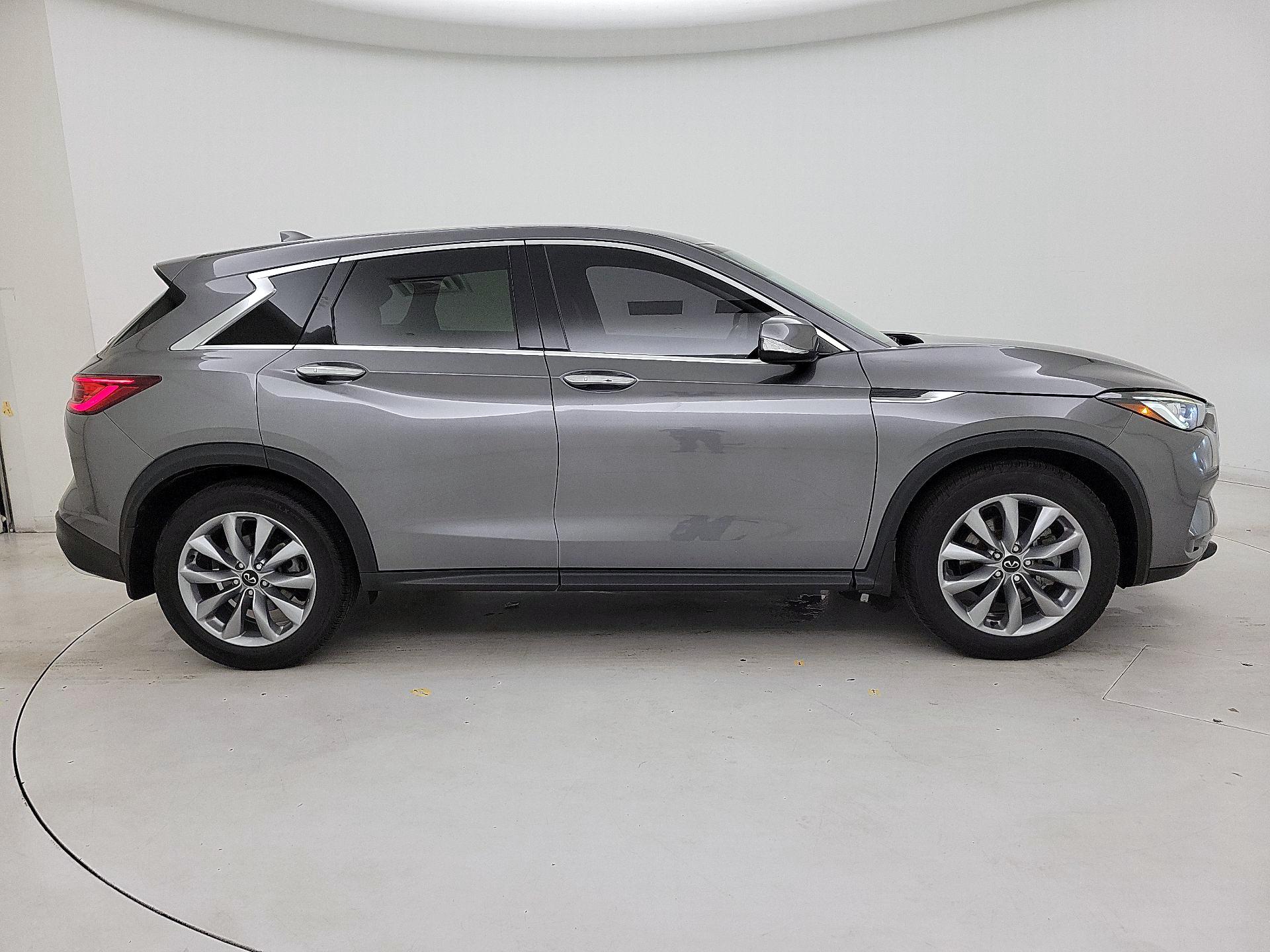 Thumbnail: 2022 INFINITI QX50 - 4