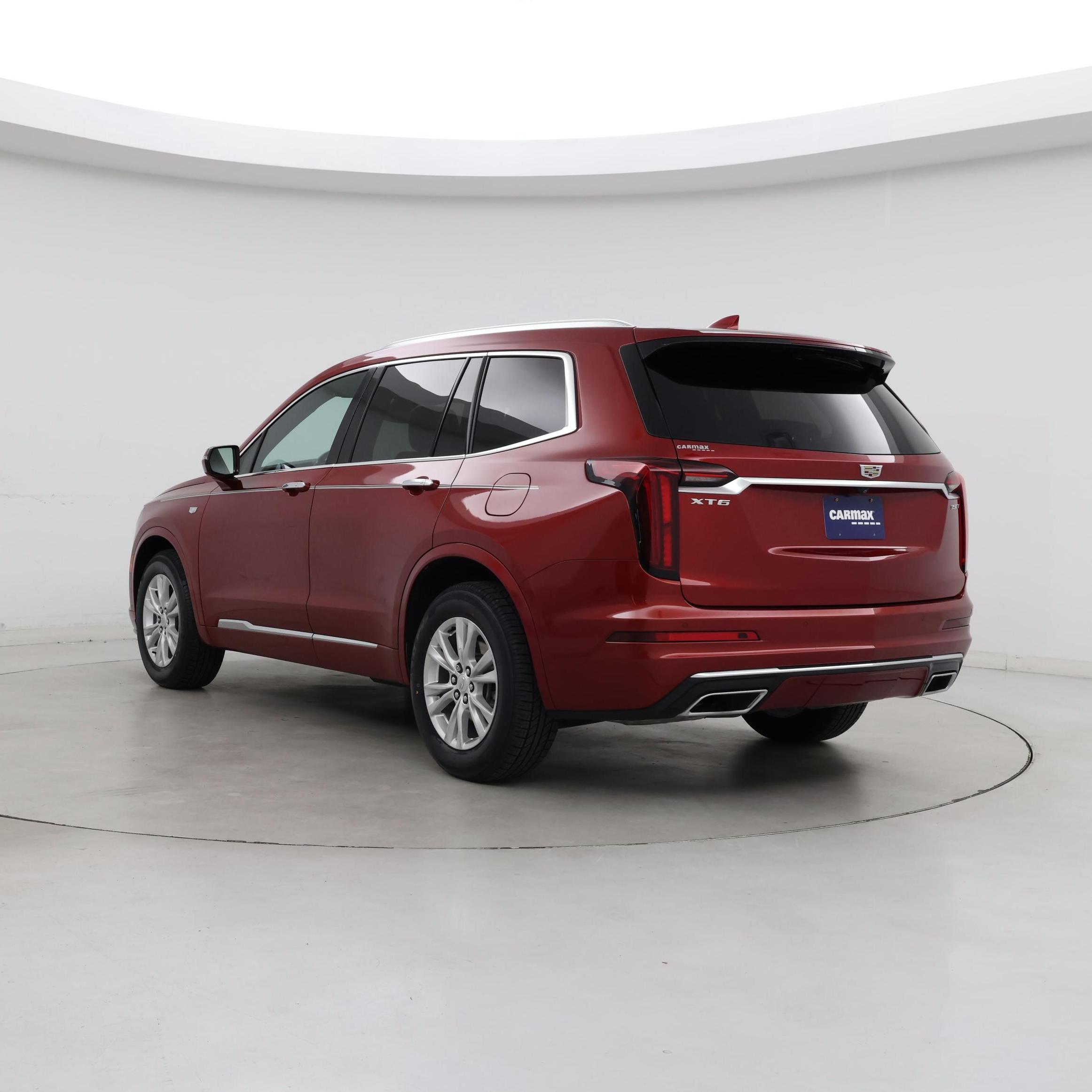 Thumbnail: 2022 Cadillac XT6 - 2