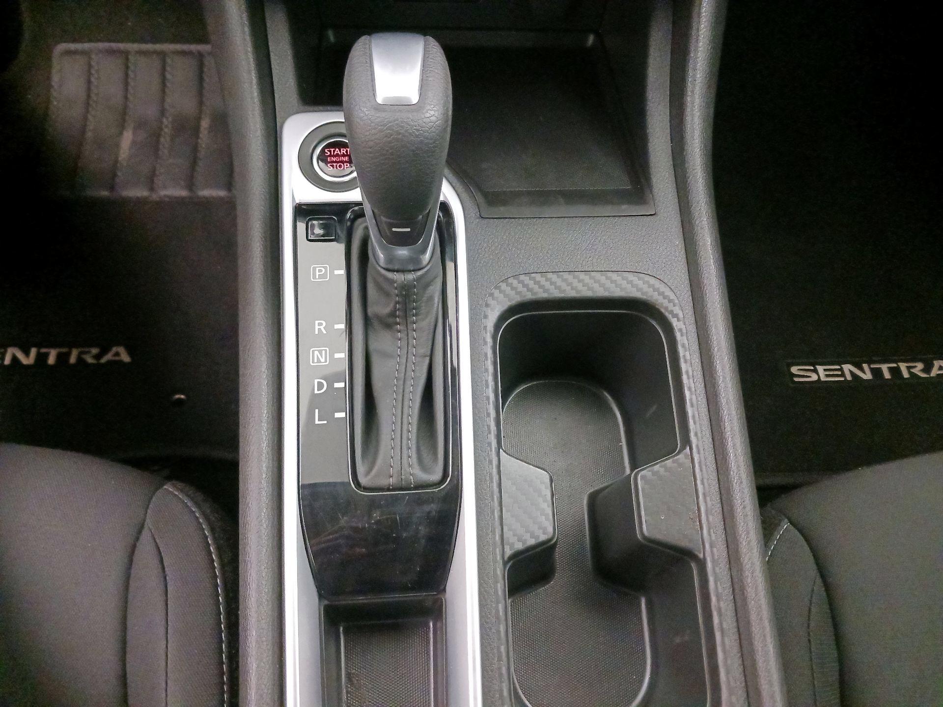 Thumbnail: 2023 Nissan Sentra - 17