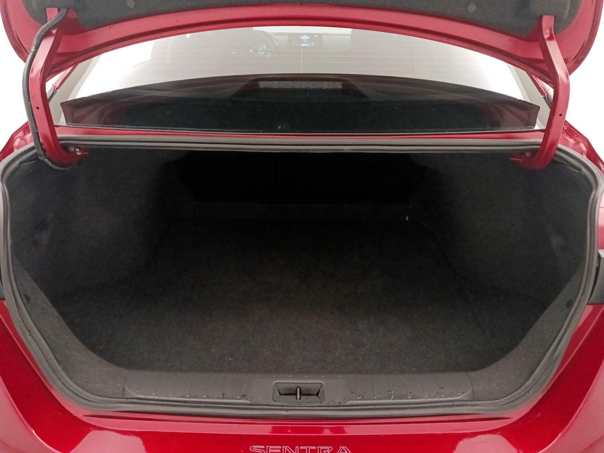 Thumbnail: 2023 Nissan Sentra - 20