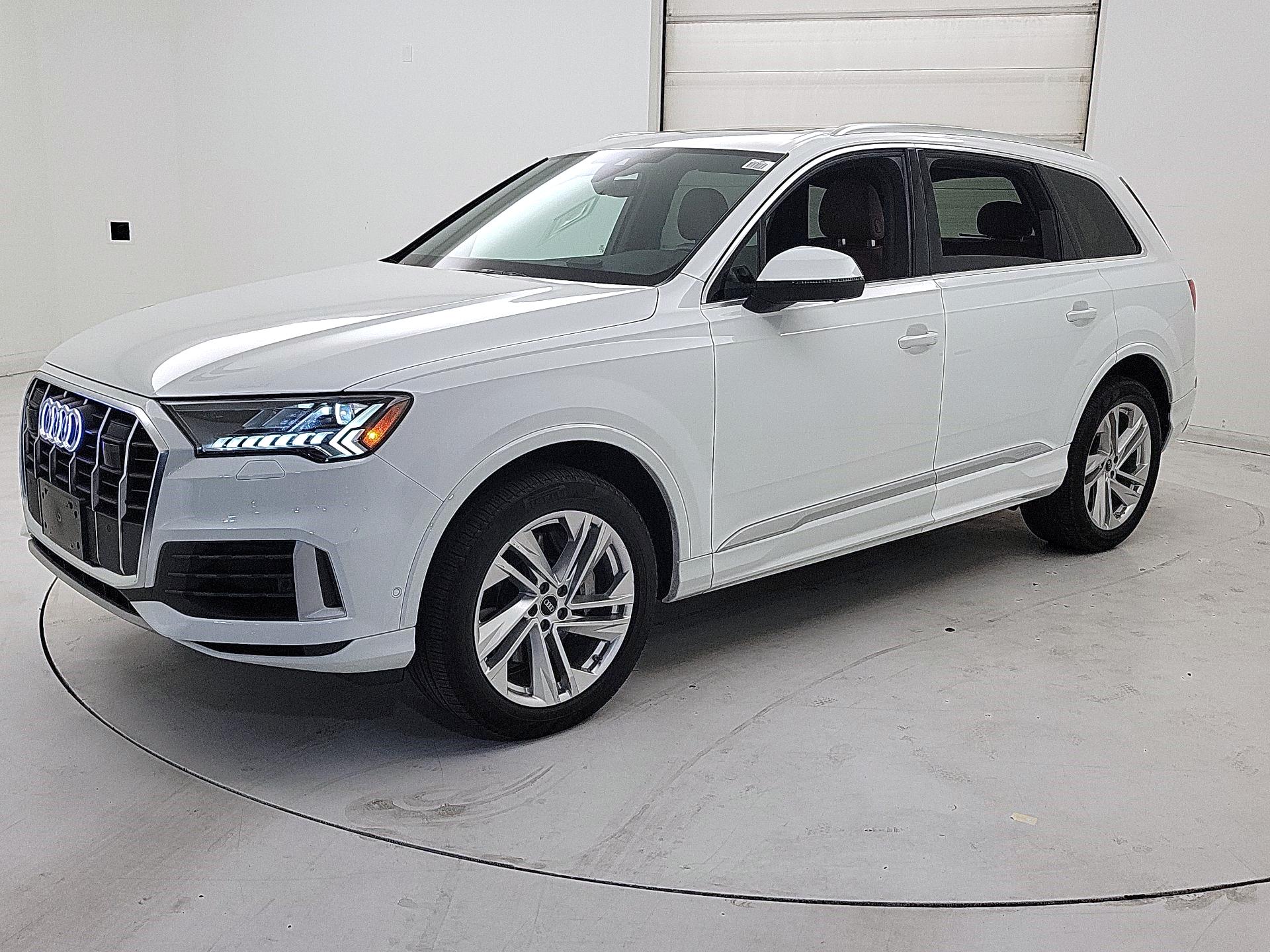 Thumbnail: 2023 Audi Q7 - 3