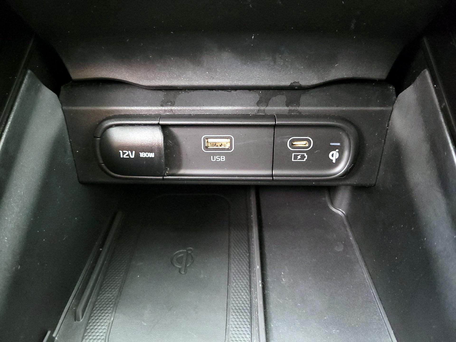 Thumbnail: 2023 Kia Telluride - 18