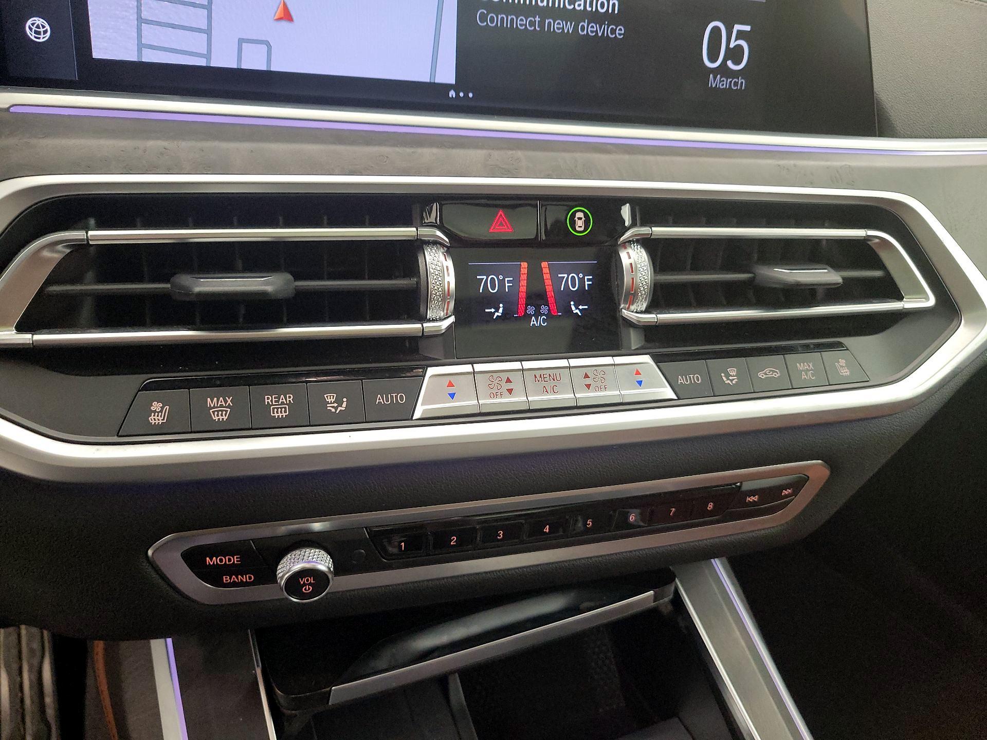 Thumbnail: 2022 BMW X7 - 15