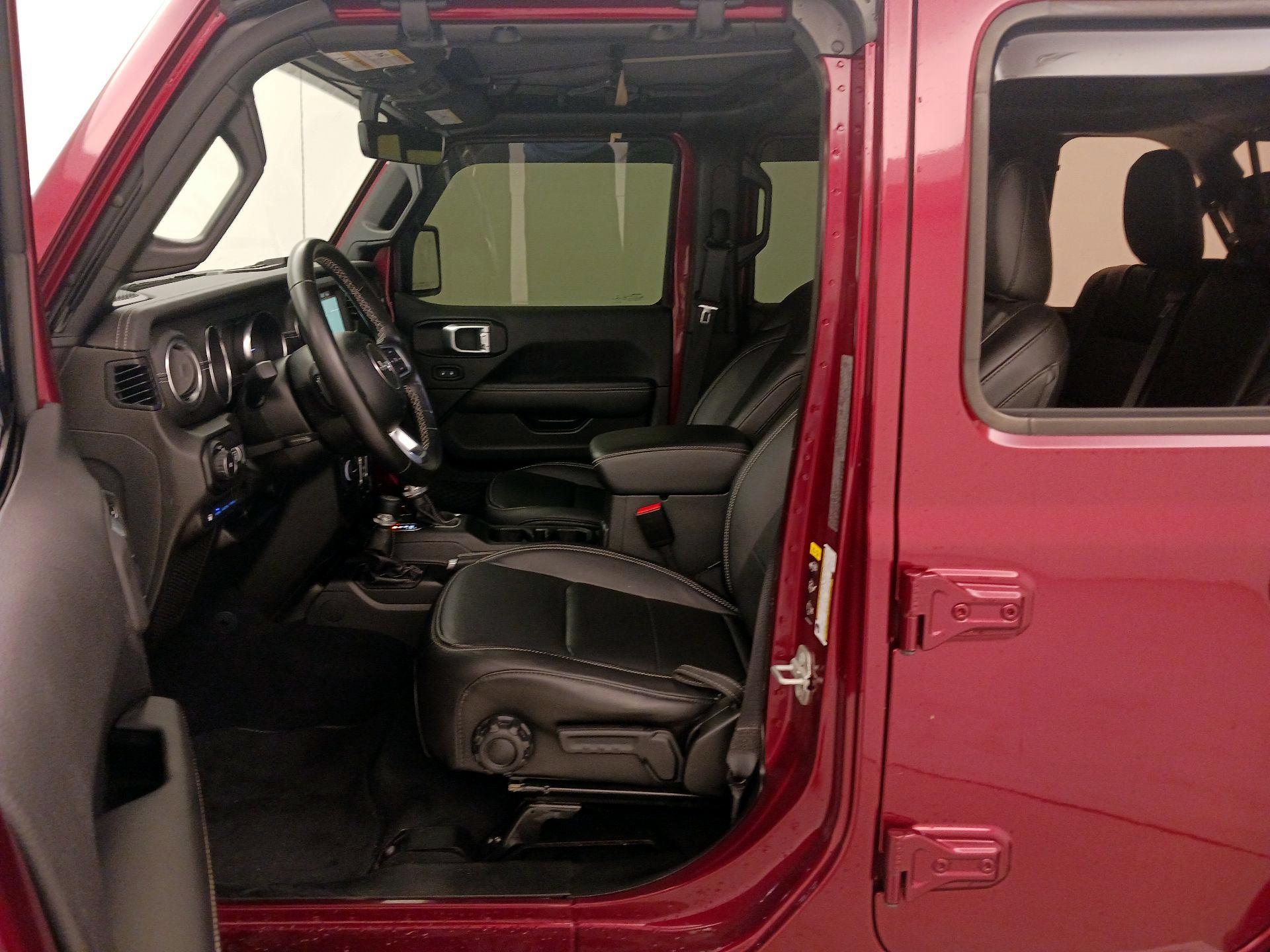 Thumbnail: 2021 Jeep Wrangler - 11