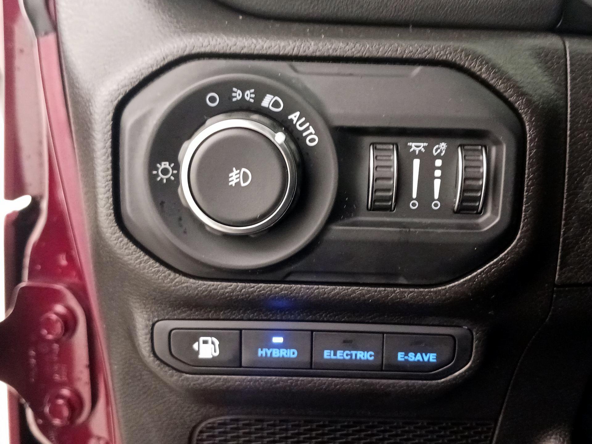 Thumbnail: 2021 Jeep Wrangler - 13
