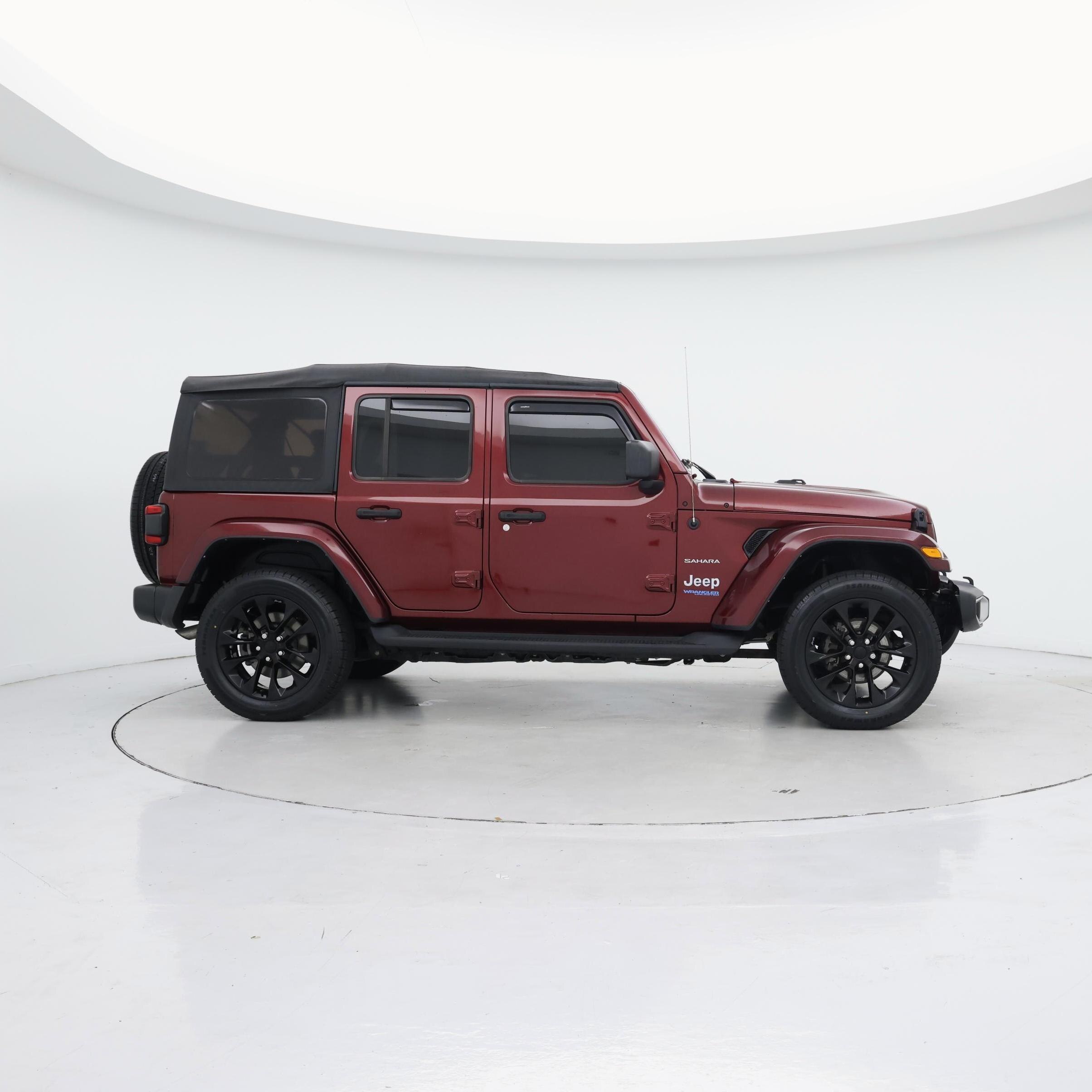 Thumbnail: 2021 Jeep Wrangler - 7