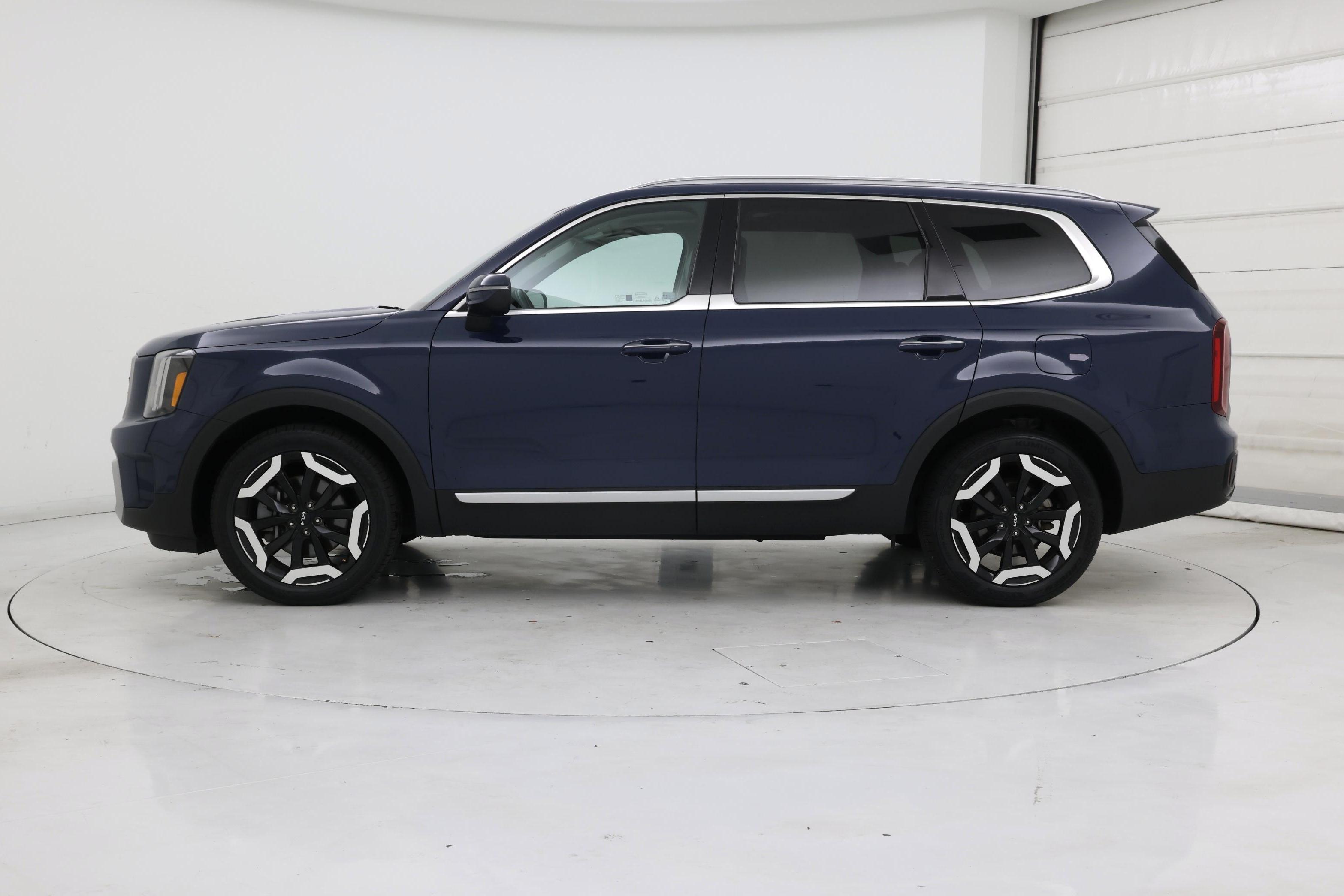 Thumbnail: 2024 Kia Telluride - 3