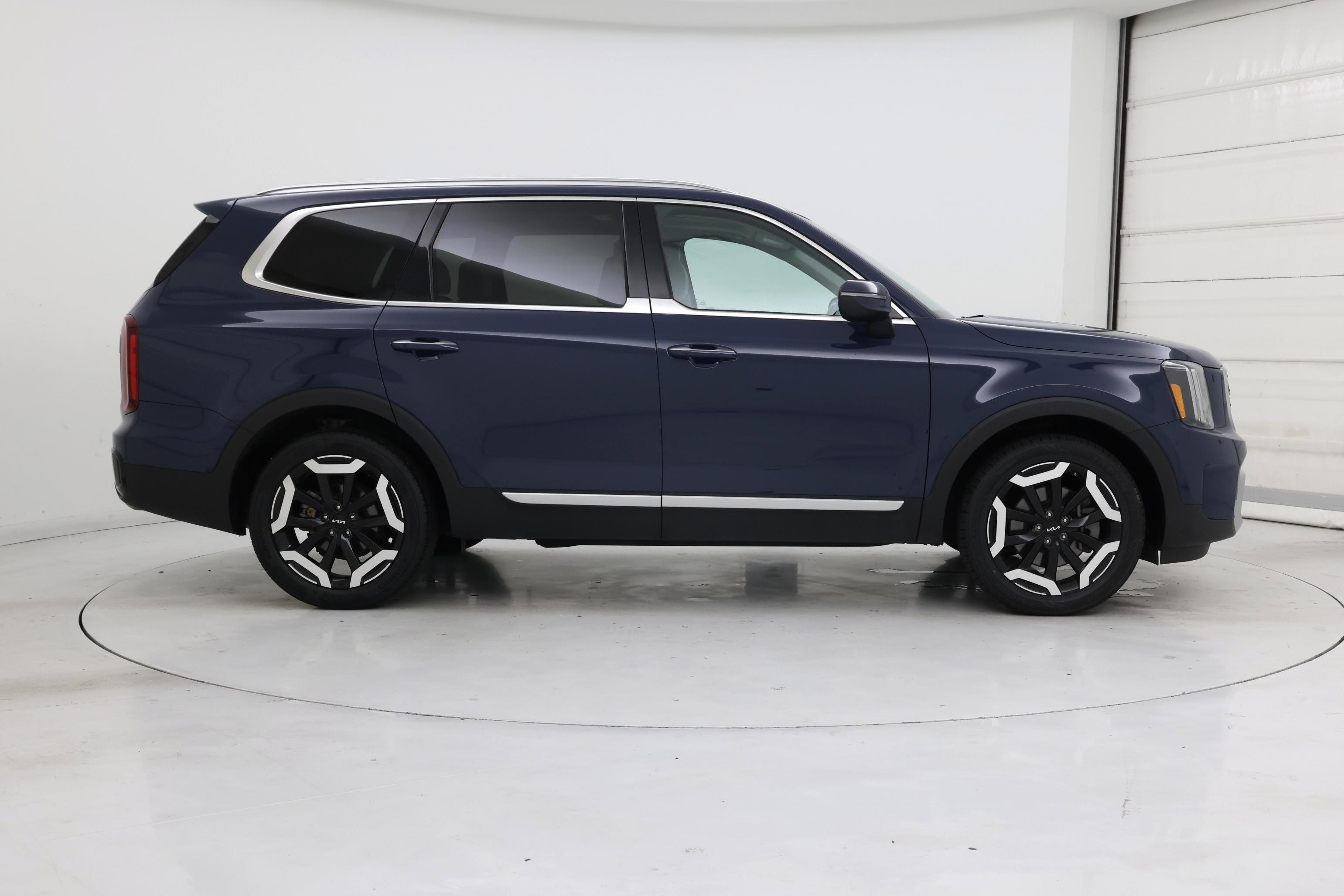 Thumbnail: 2024 Kia Telluride - 7