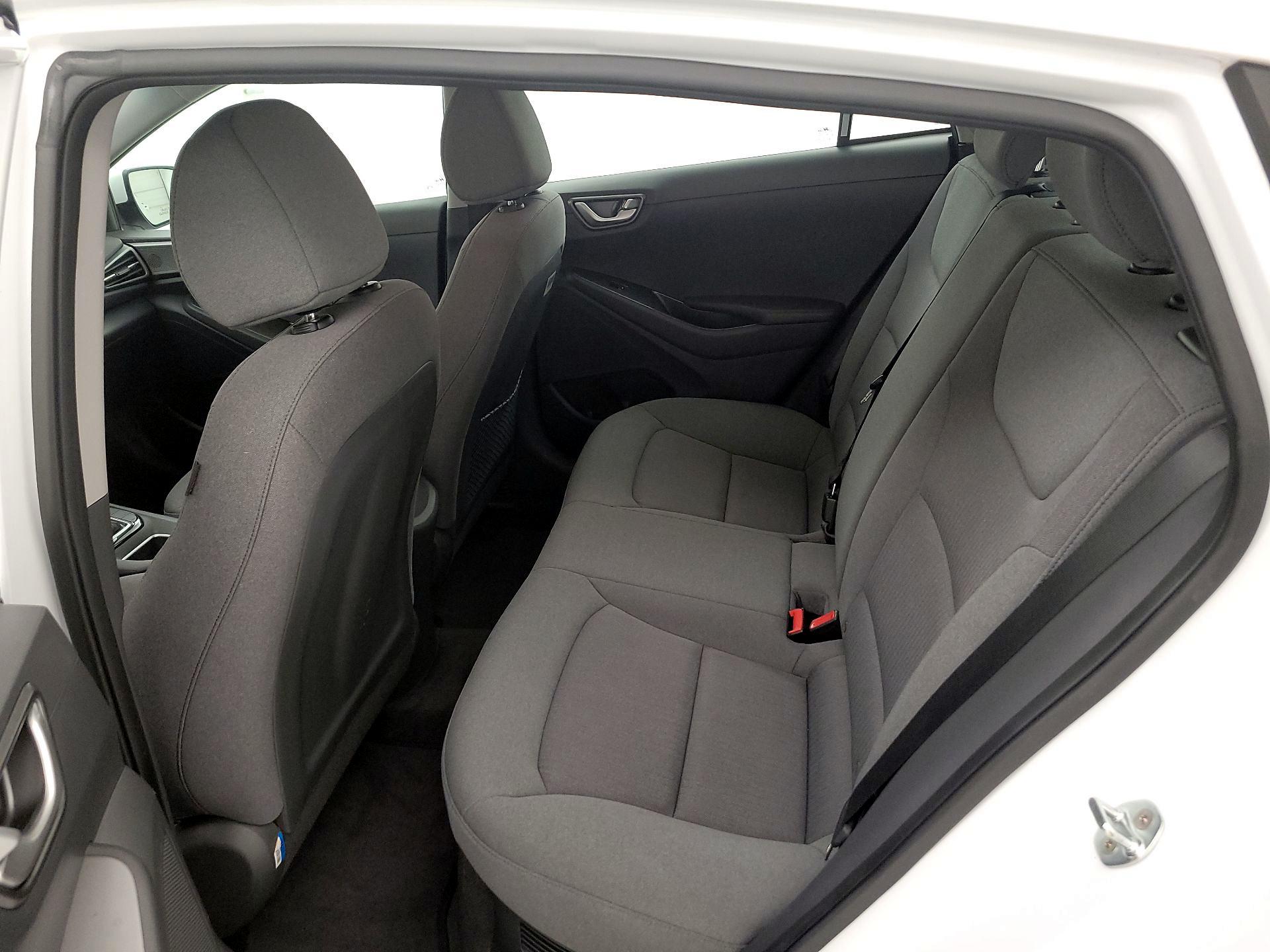 Thumbnail: 2020 Hyundai Ioniq - 17