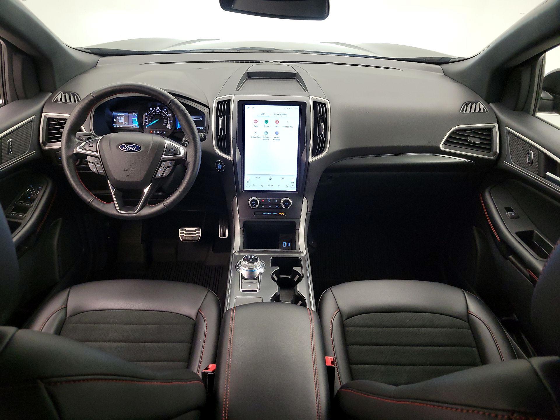 Thumbnail: 2022 Ford Edge - 9