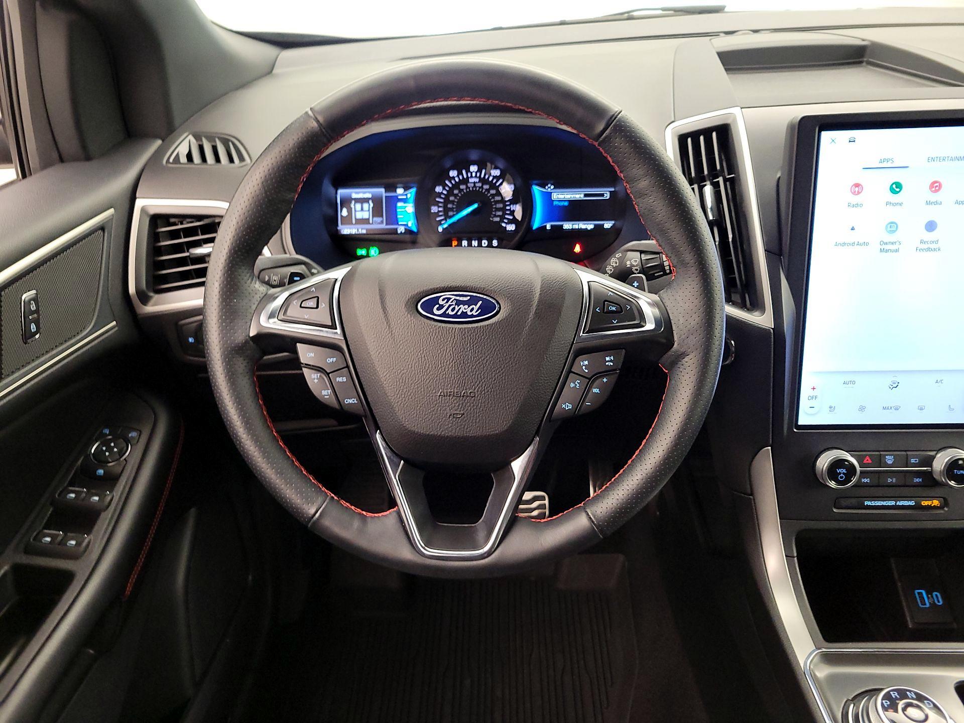 Thumbnail: 2022 Ford Edge - 10