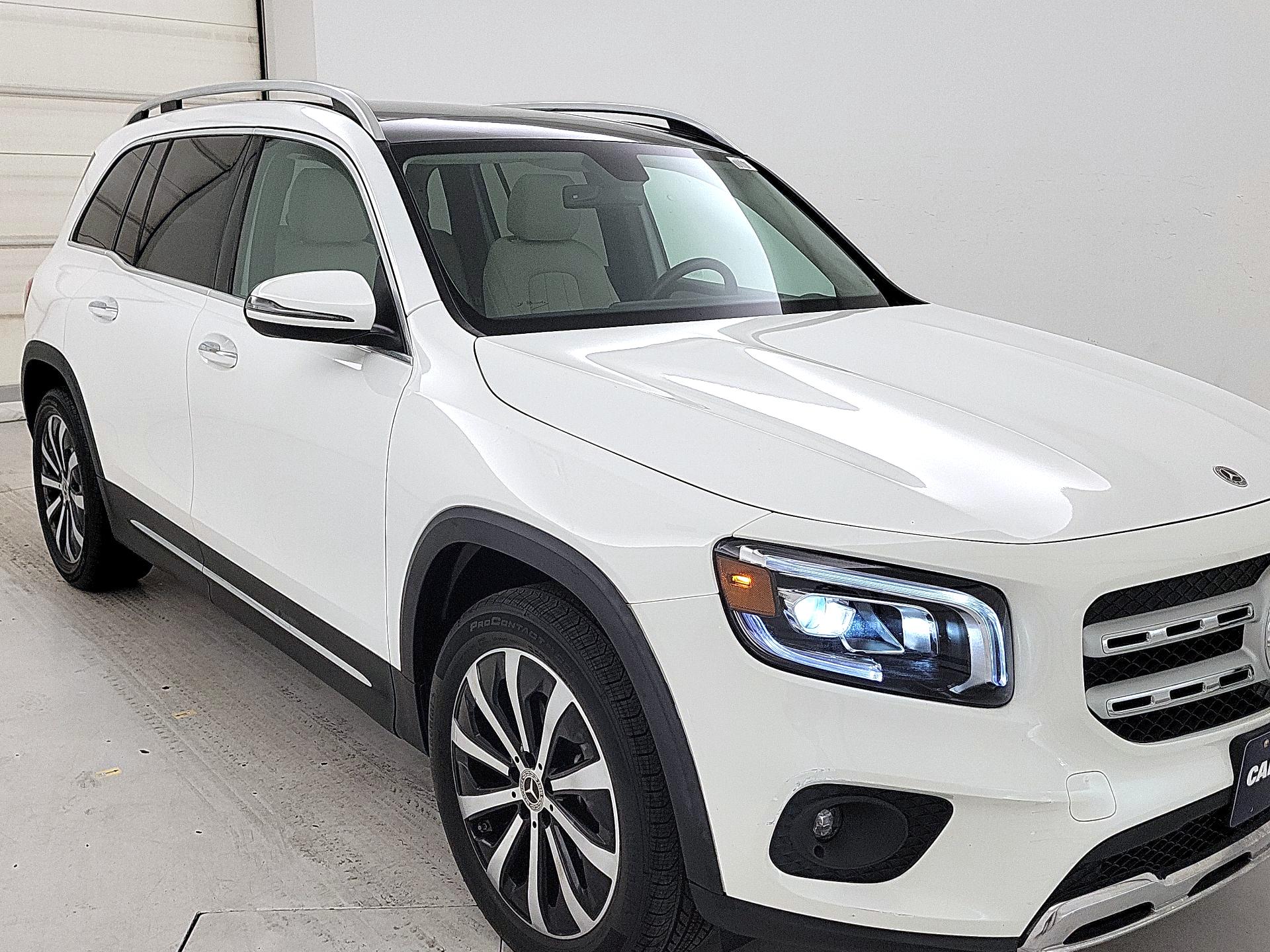 Thumbnail: 2022 Mercedes-Benz GLB - 1