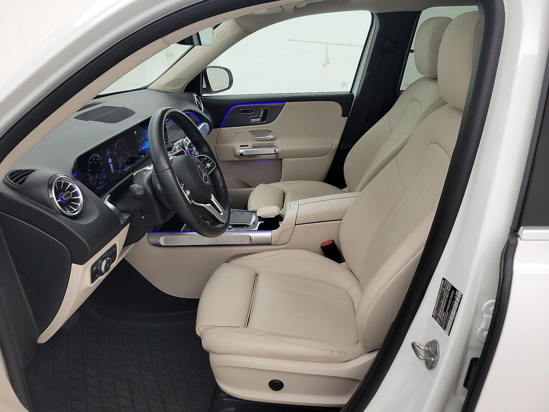 Thumbnail: 2022 Mercedes-Benz GLB - 9