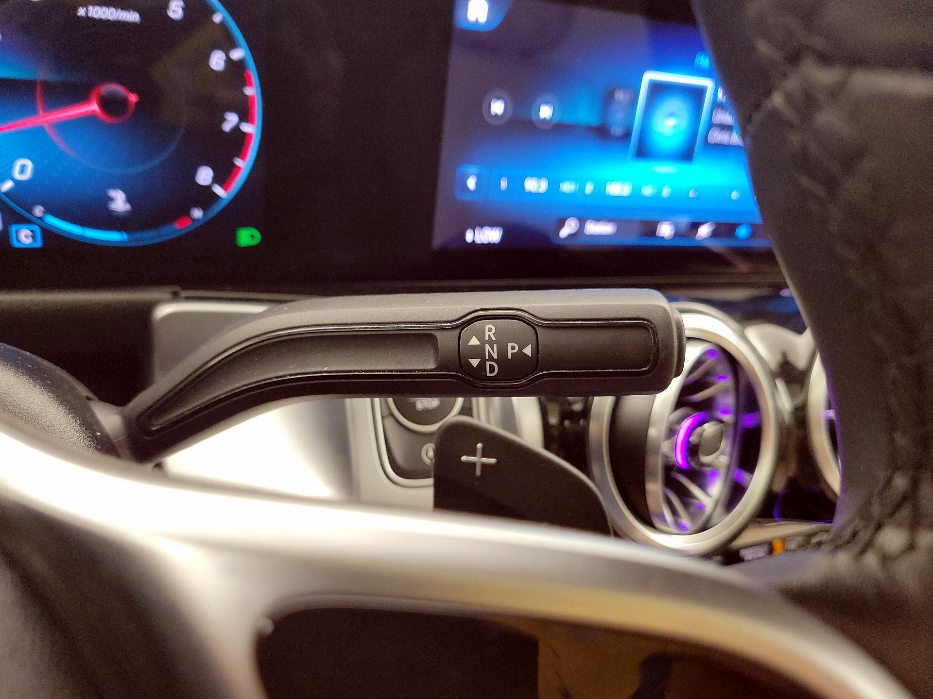 Thumbnail: 2022 Mercedes-Benz GLB - 15