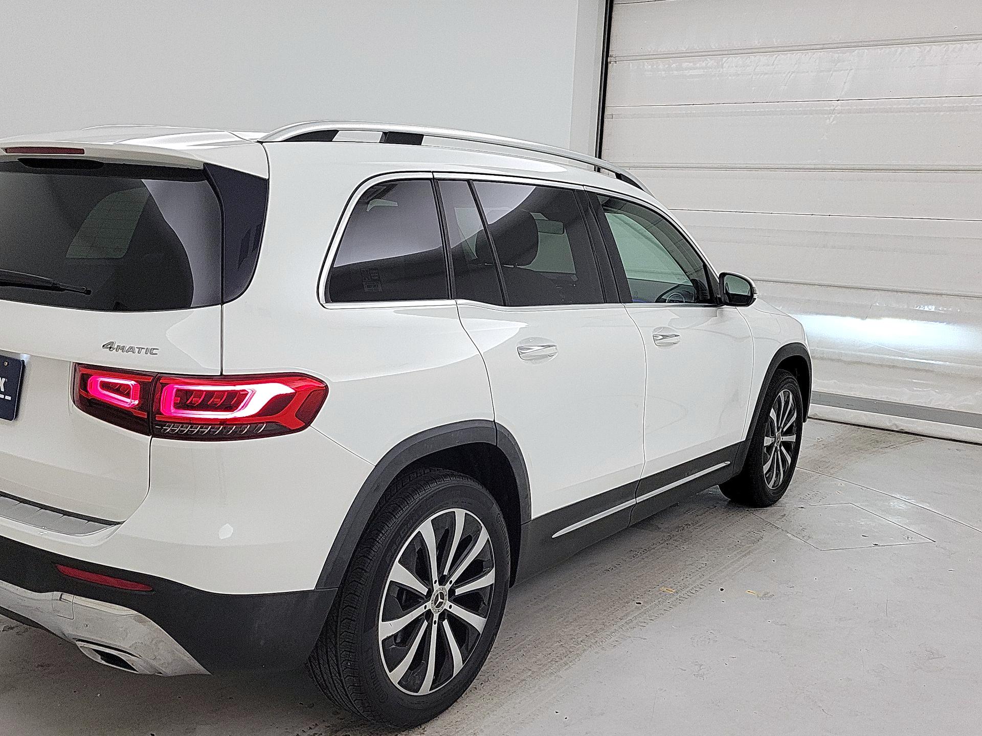 Thumbnail: 2022 Mercedes-Benz GLB - 5