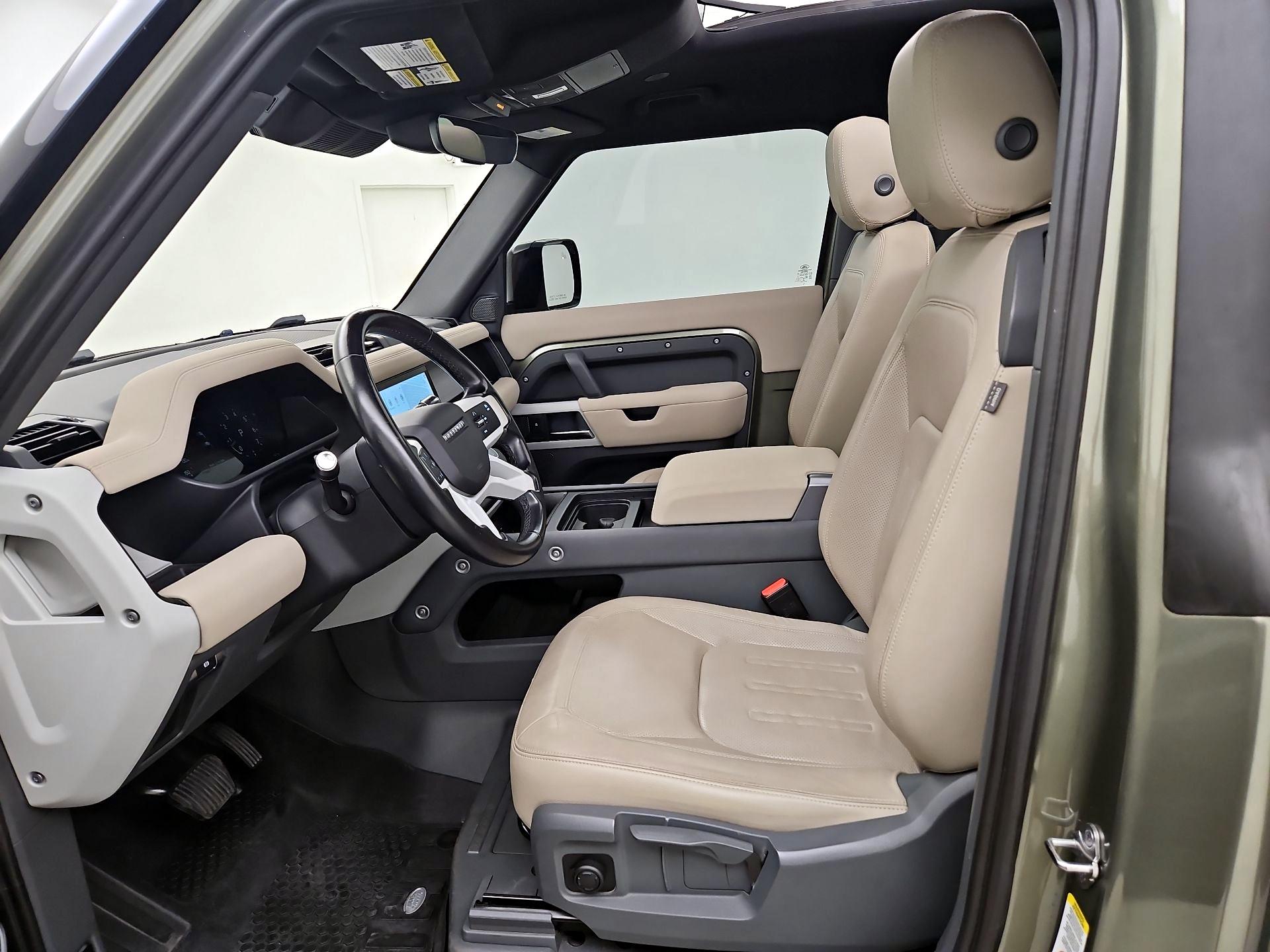 Thumbnail: 2022 Land Rover Defender - 11