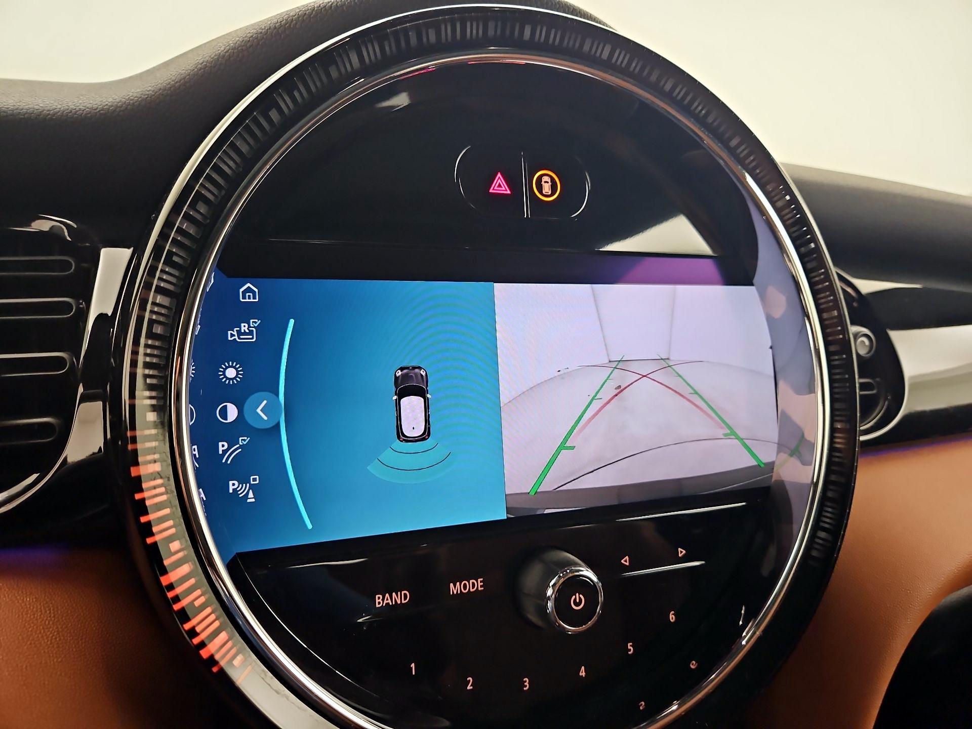 Thumbnail: 2022 MINI Cooper Hardtop - 14