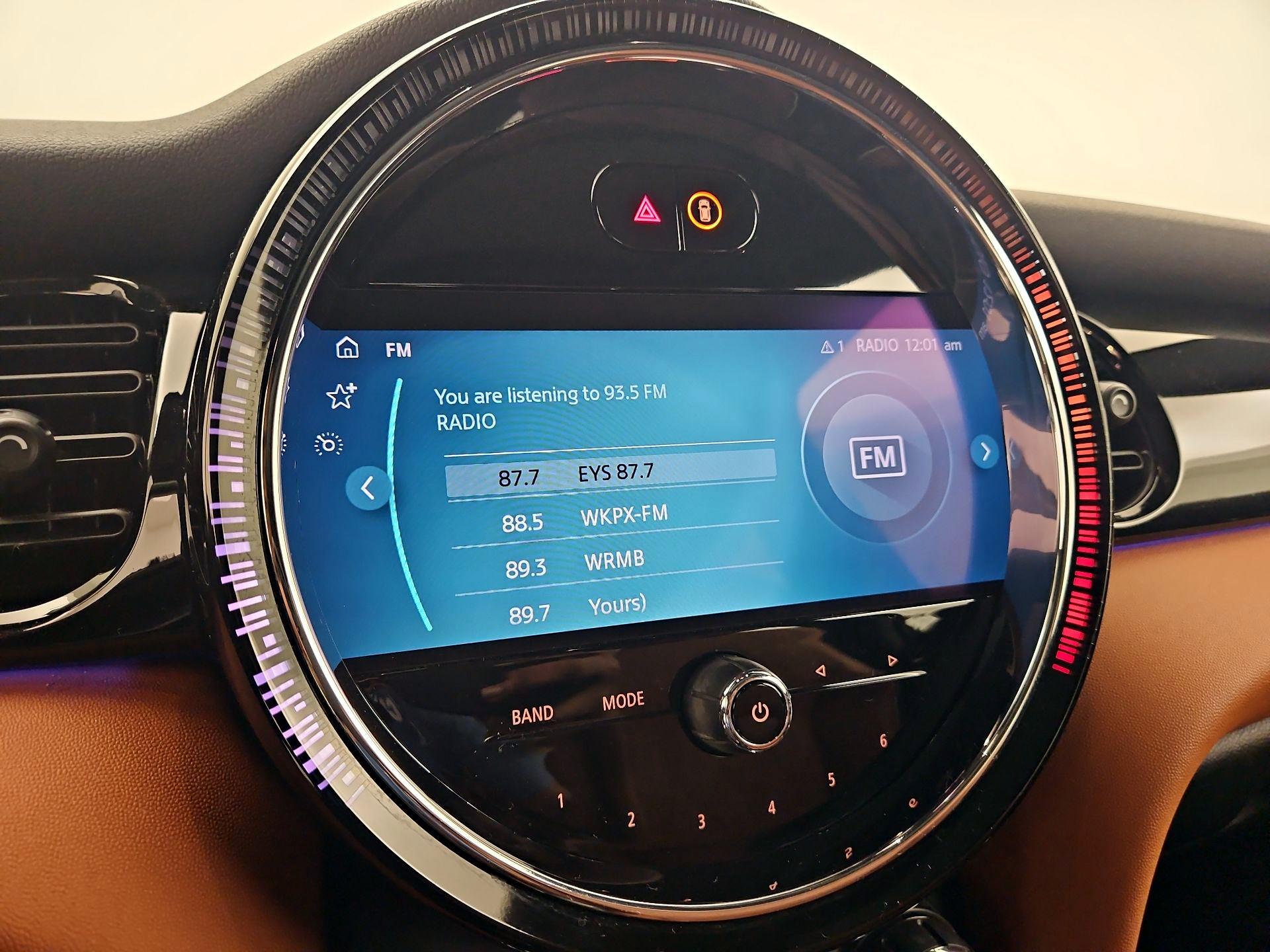 Thumbnail: 2022 MINI Cooper Hardtop - 15