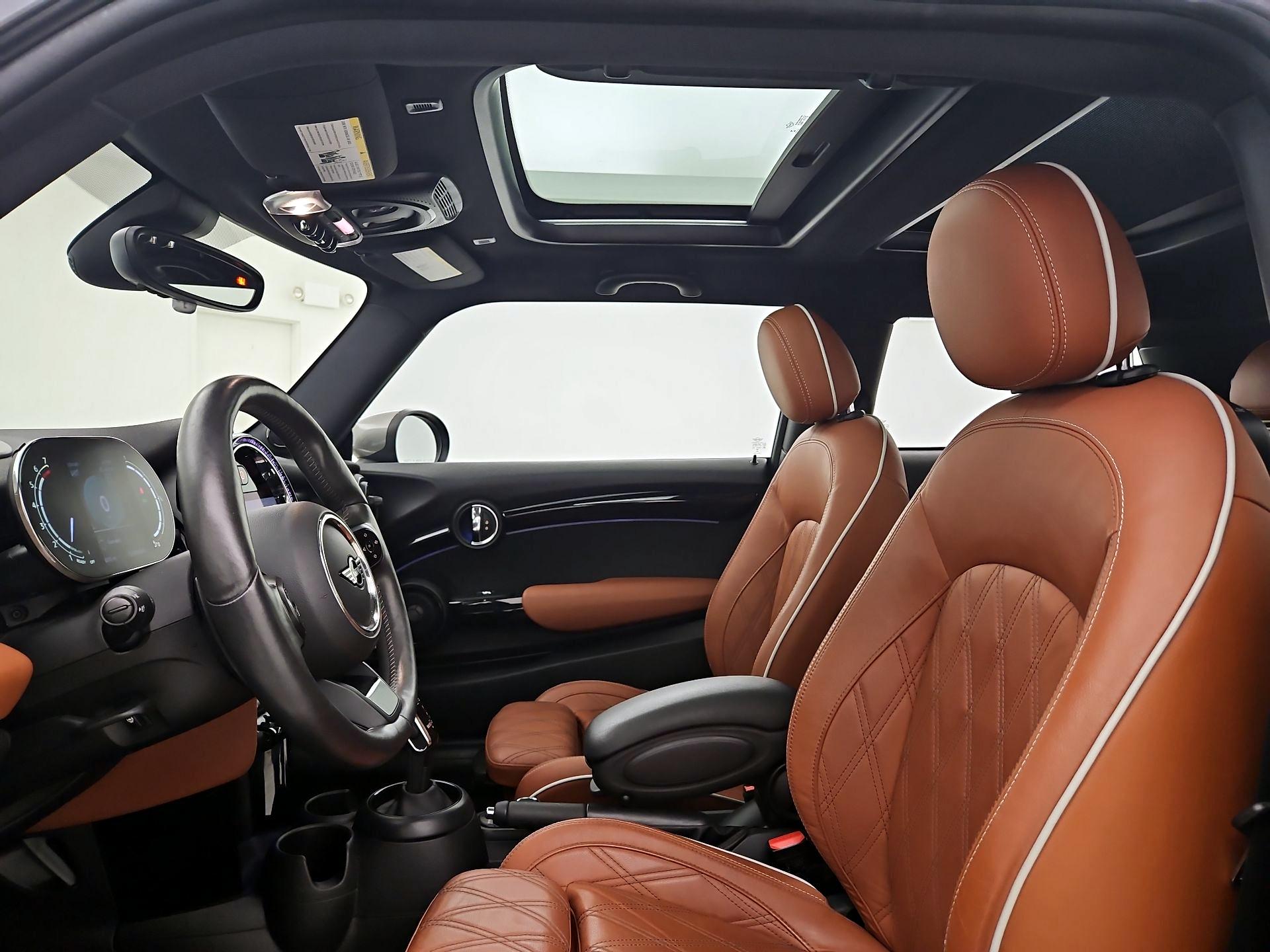 Thumbnail: 2022 MINI Cooper Hardtop - 19