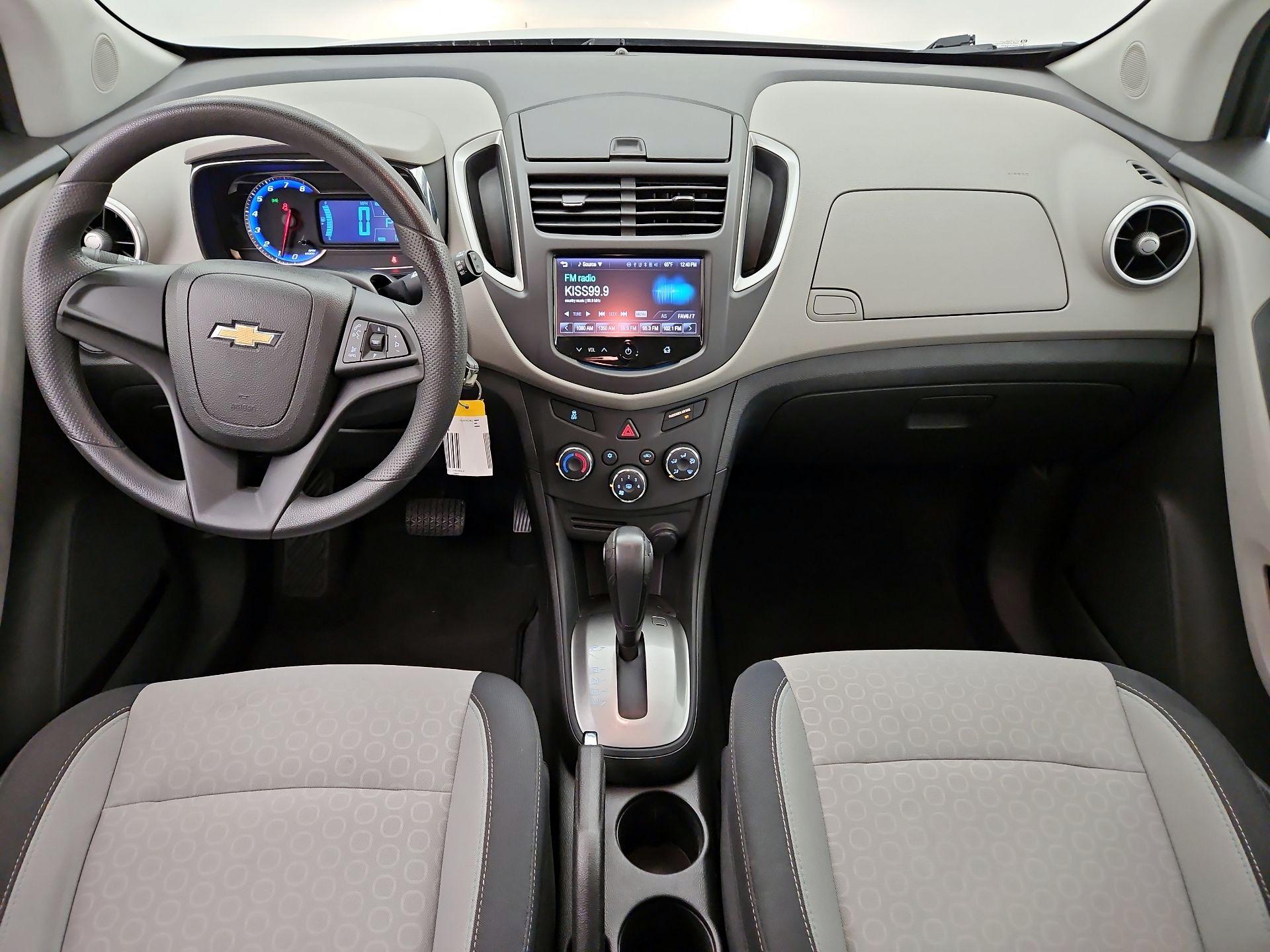 Thumbnail: 2016 Chevrolet Trax - 9
