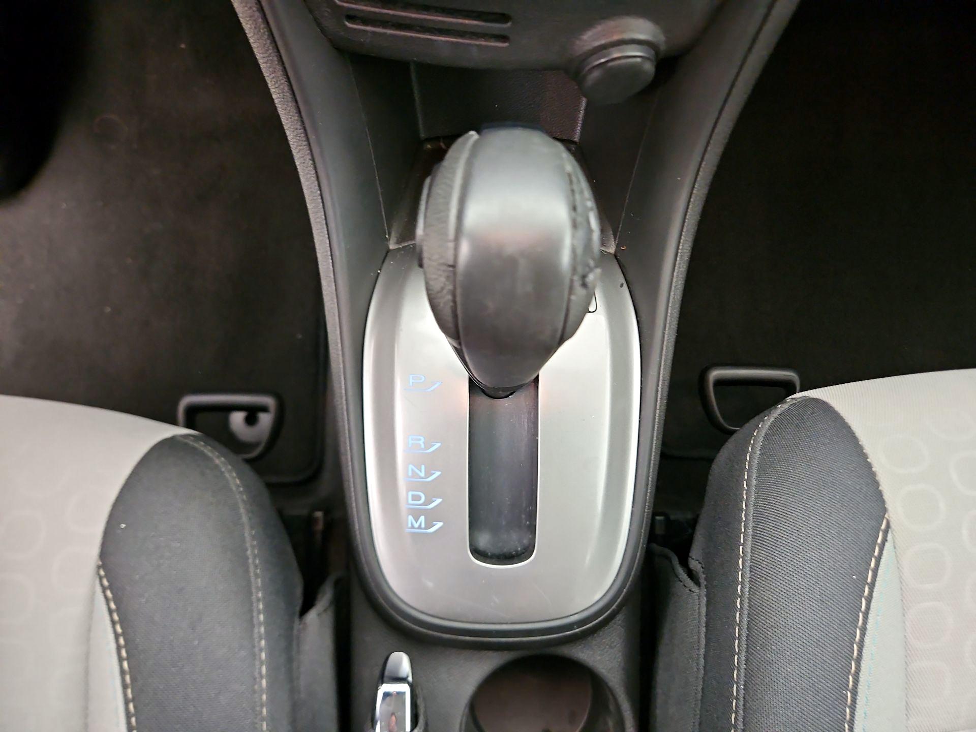 Thumbnail: 2016 Chevrolet Trax - 17