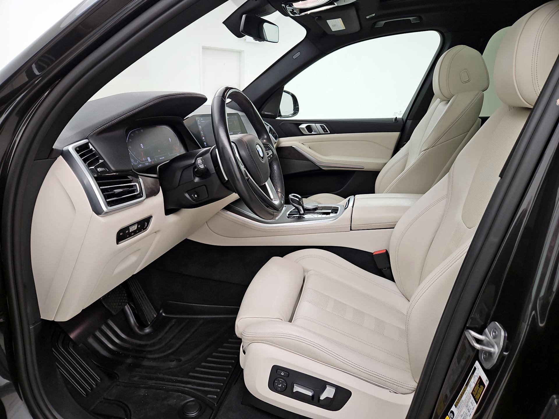 Thumbnail: 2021 BMW X5 - 11