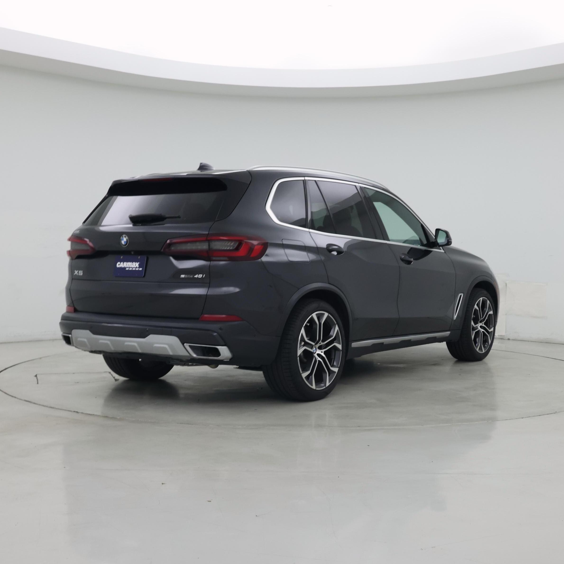 Thumbnail: 2021 BMW X5 - 8