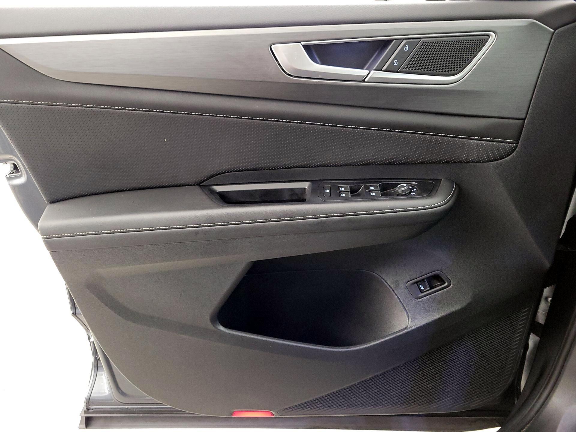 Thumbnail: 2025 Volkswagen Atlas - 12