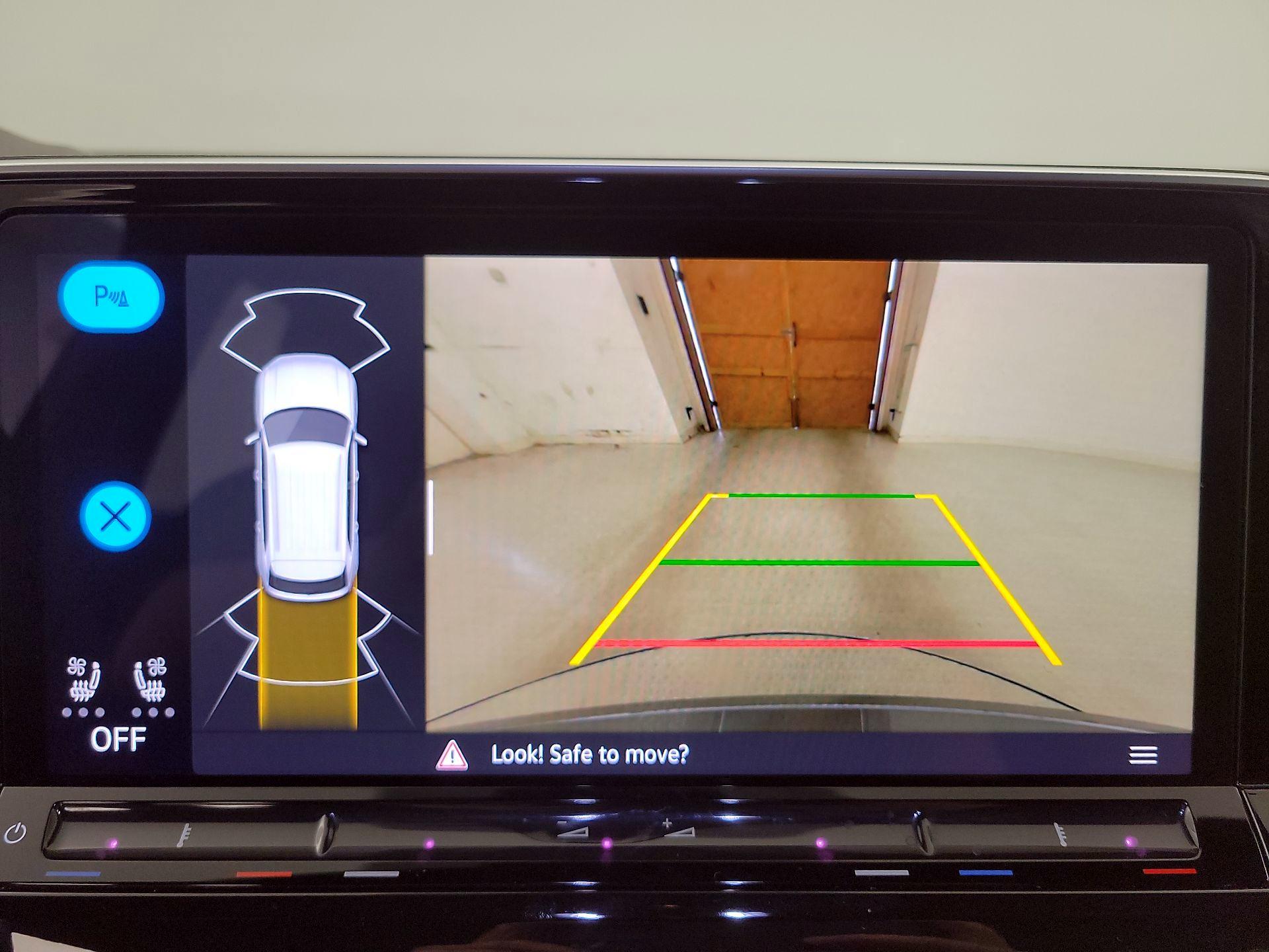 Thumbnail: 2025 Volkswagen Atlas - 14