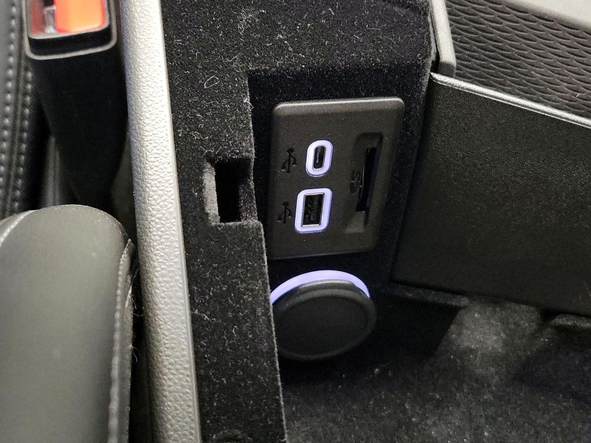 Thumbnail: 2023 Cadillac CT4 - 18