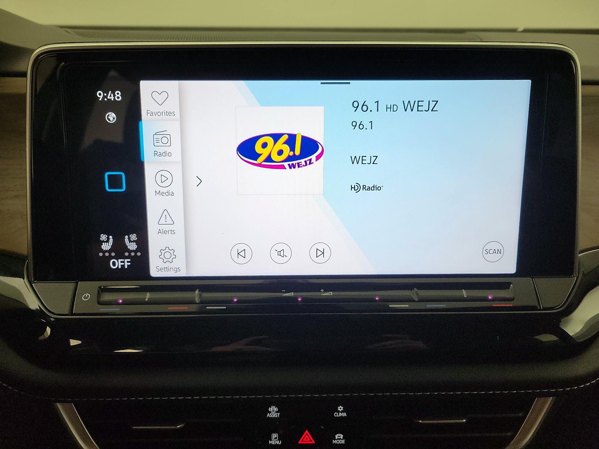 Thumbnail: 2024 Volkswagen Atlas - 15