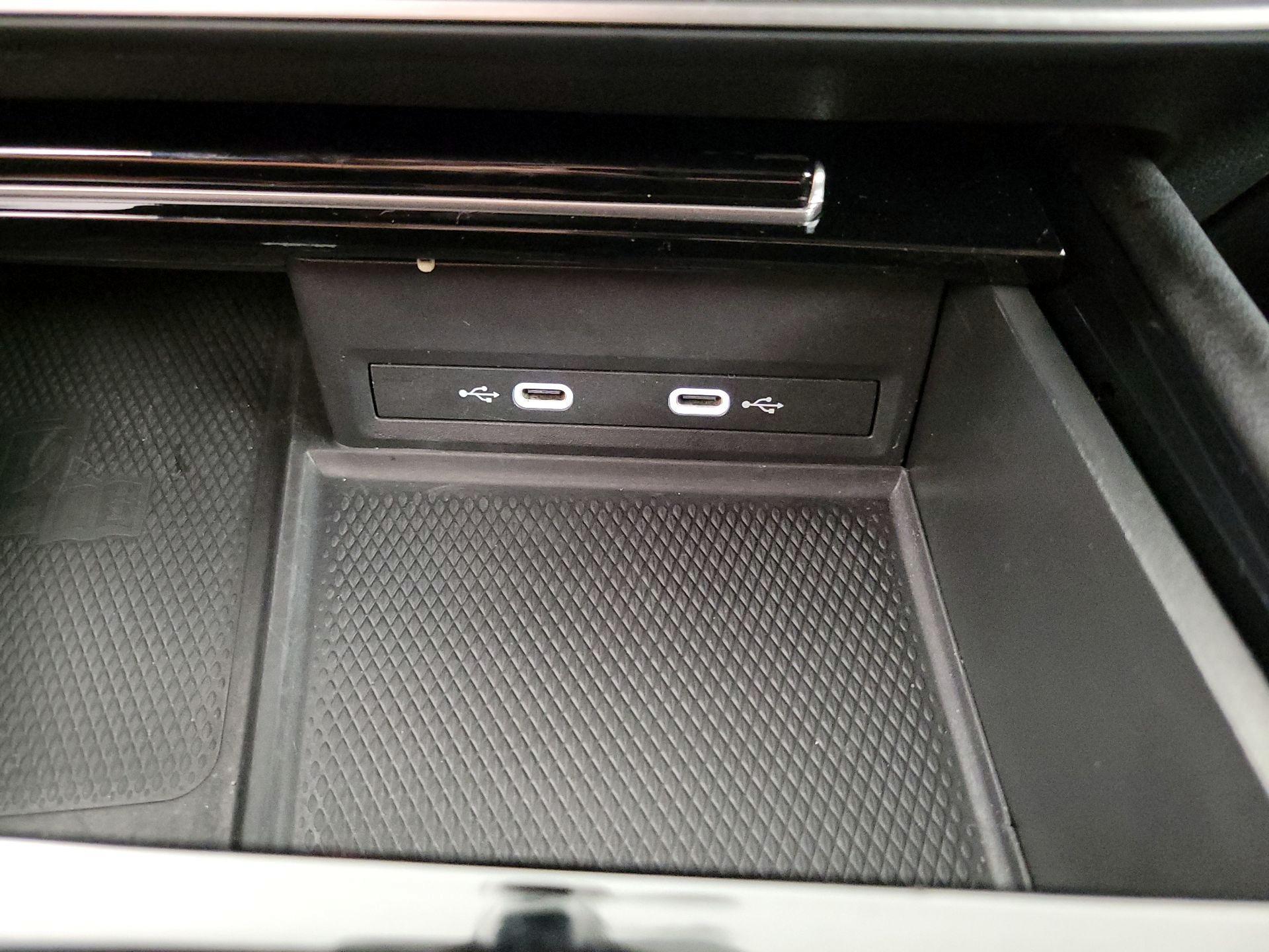 Thumbnail: 2024 Volkswagen Atlas - 18