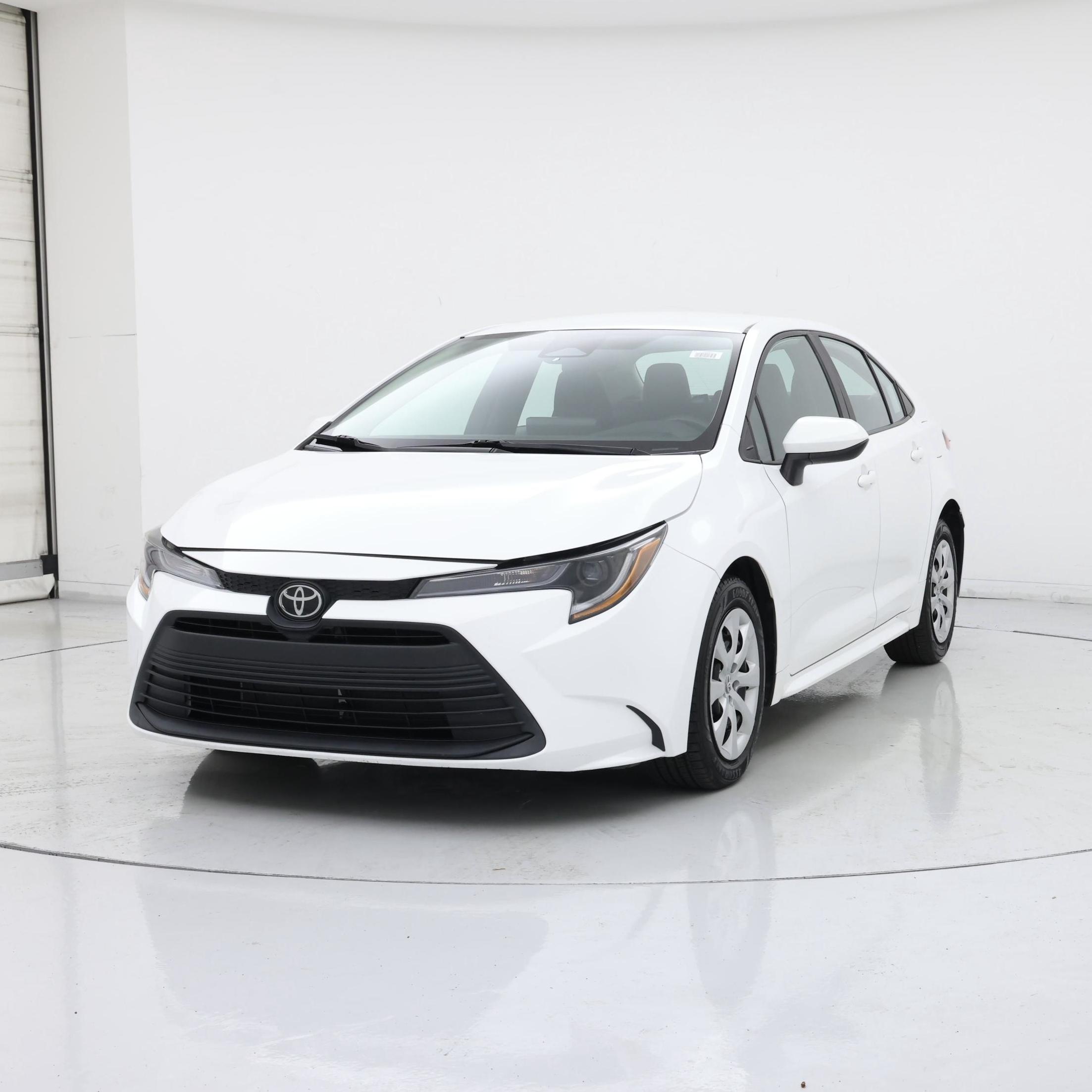 Thumbnail: 2023 Toyota Corolla - 4