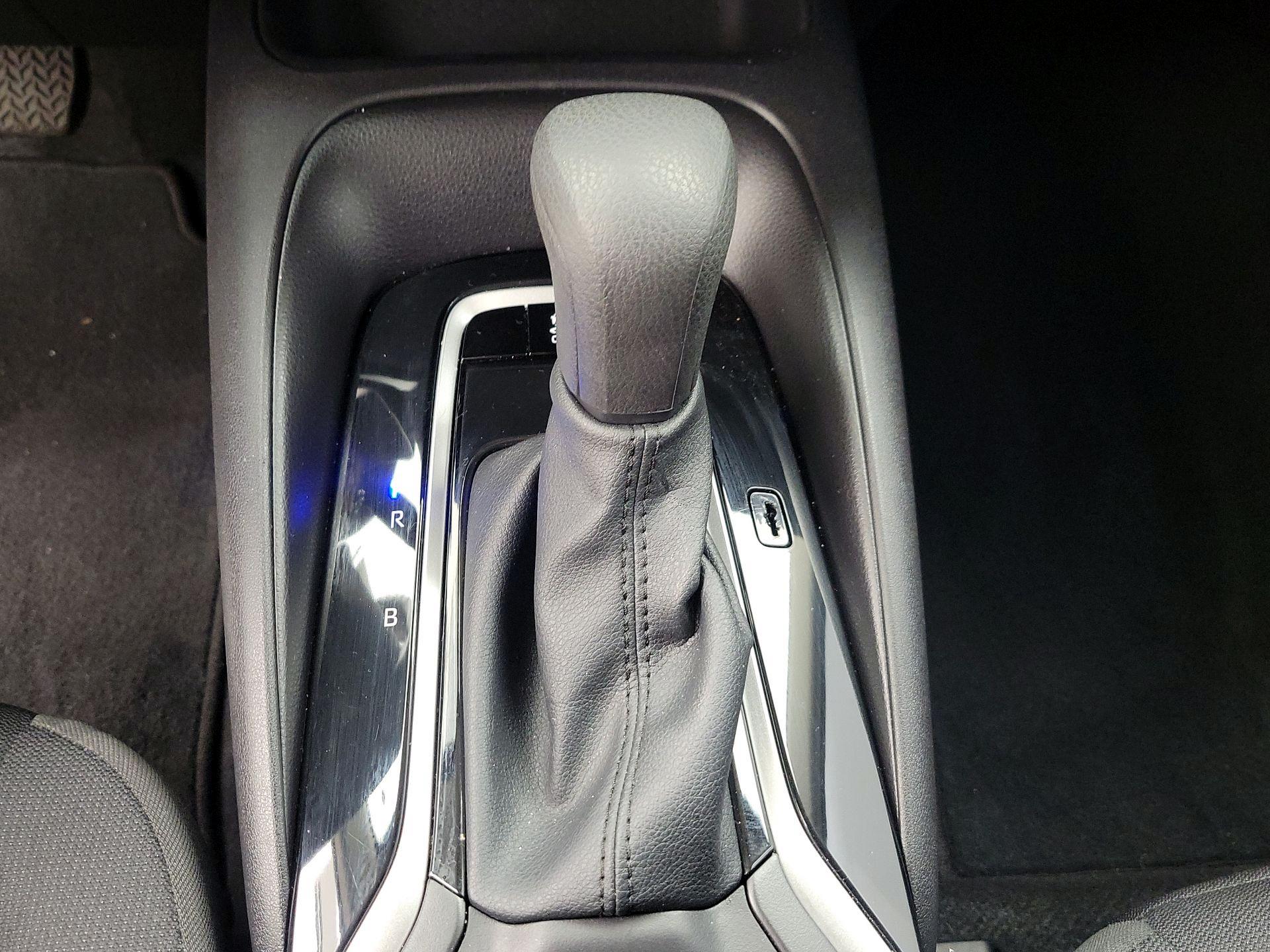 Thumbnail: 2025 Toyota Corolla - 17