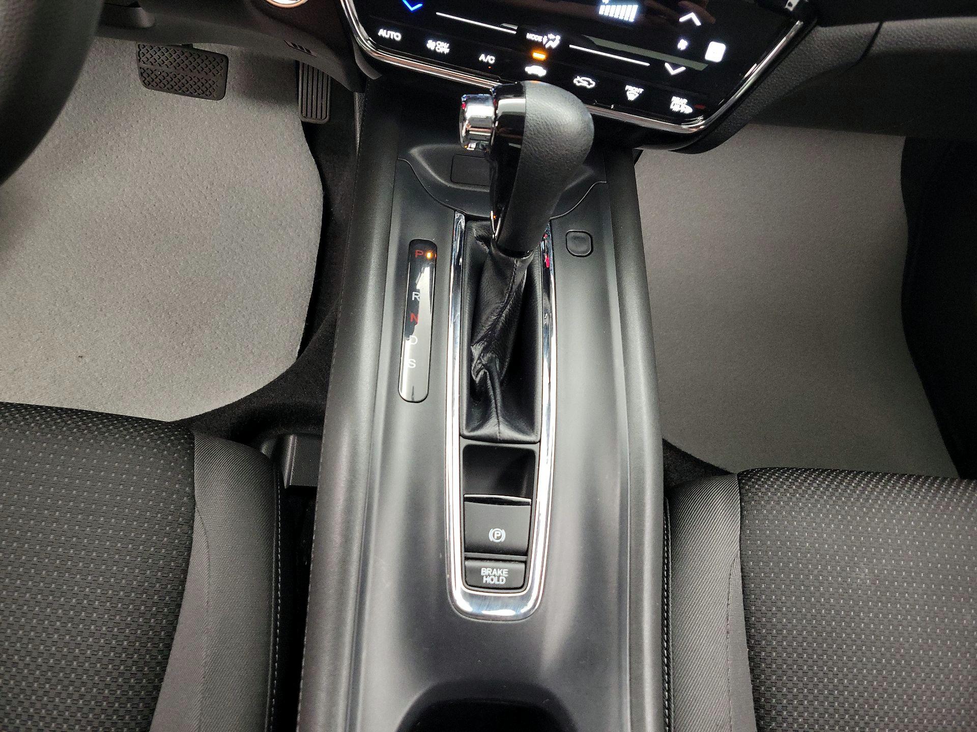Thumbnail: 2022 Honda HR-V - 17