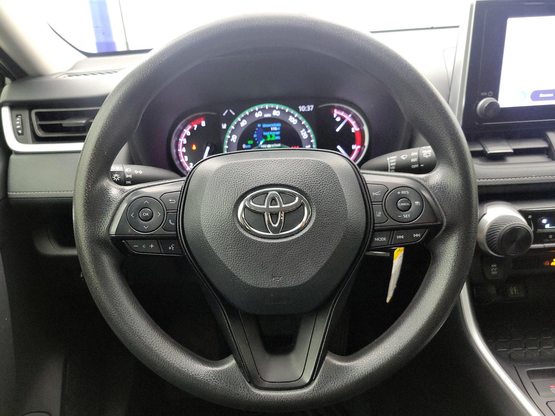 Thumbnail: 2024 Toyota RAV4 - 10