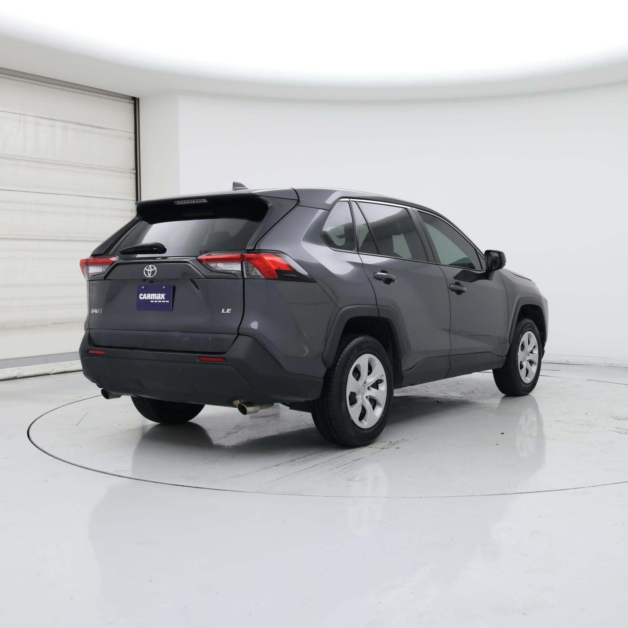 Thumbnail: 2024 Toyota RAV4 - 8