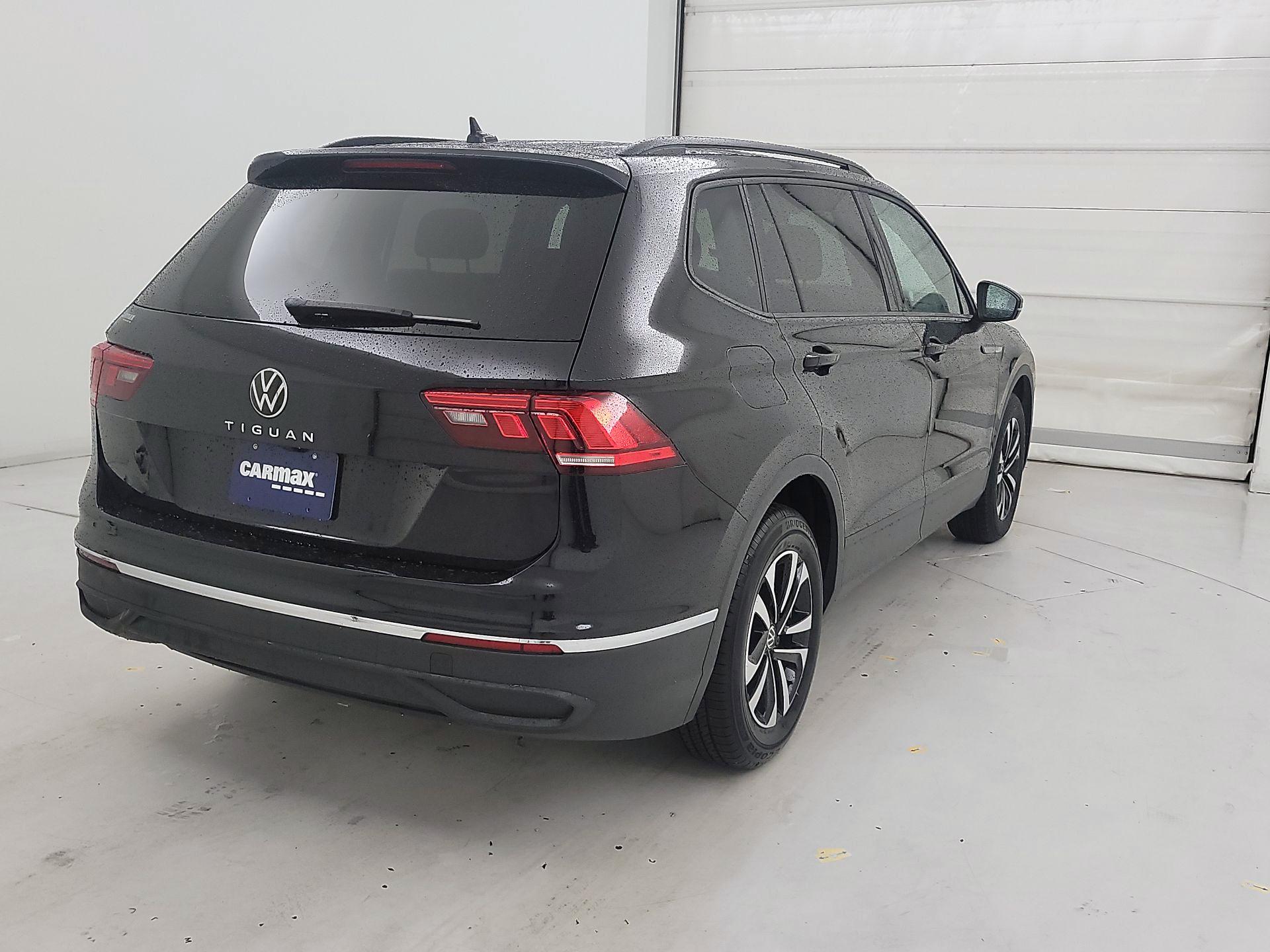 Thumbnail: 2024 Volkswagen Tiguan - 5