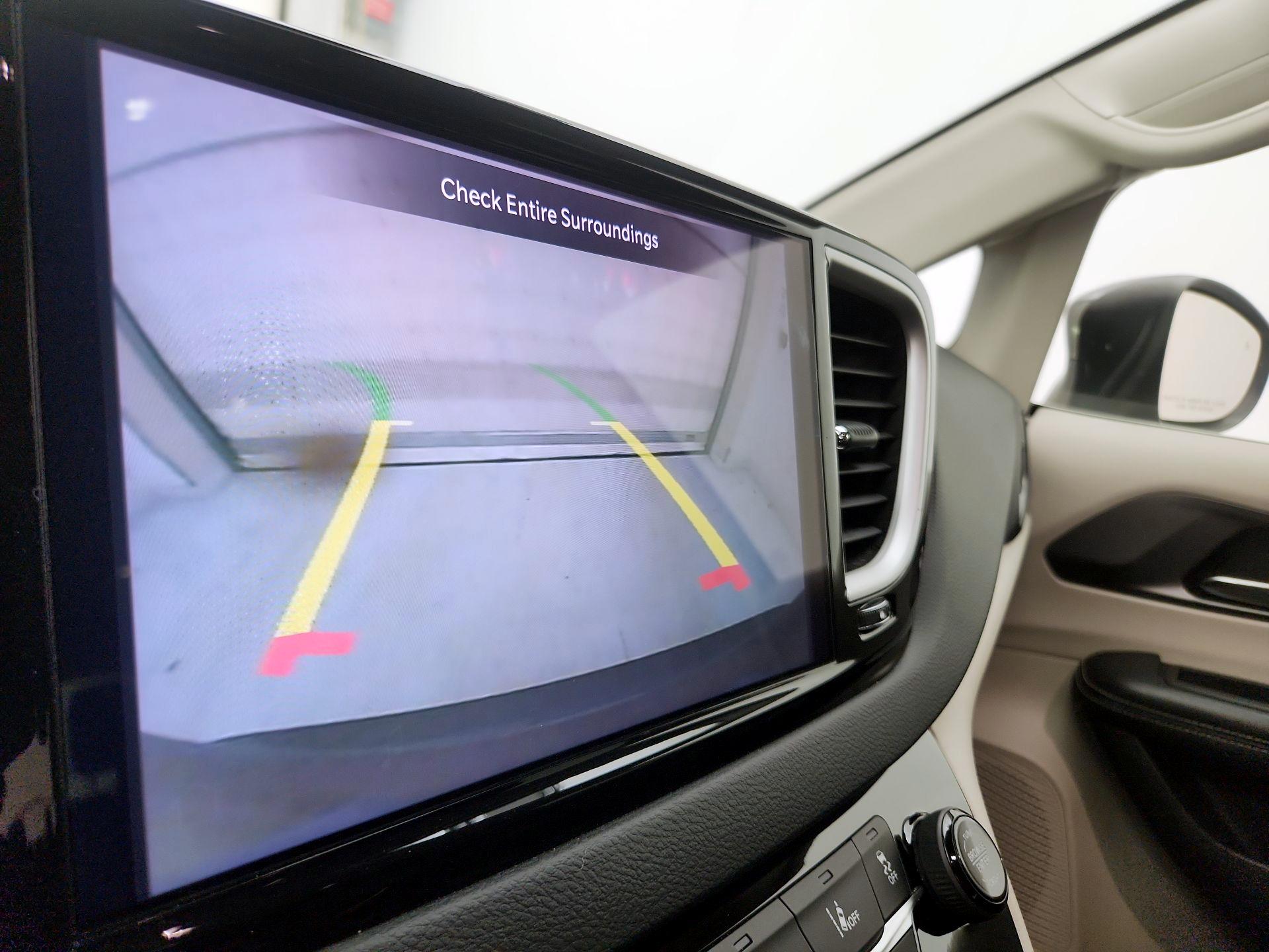 Thumbnail: 2023 Chrysler Pacifica - 14