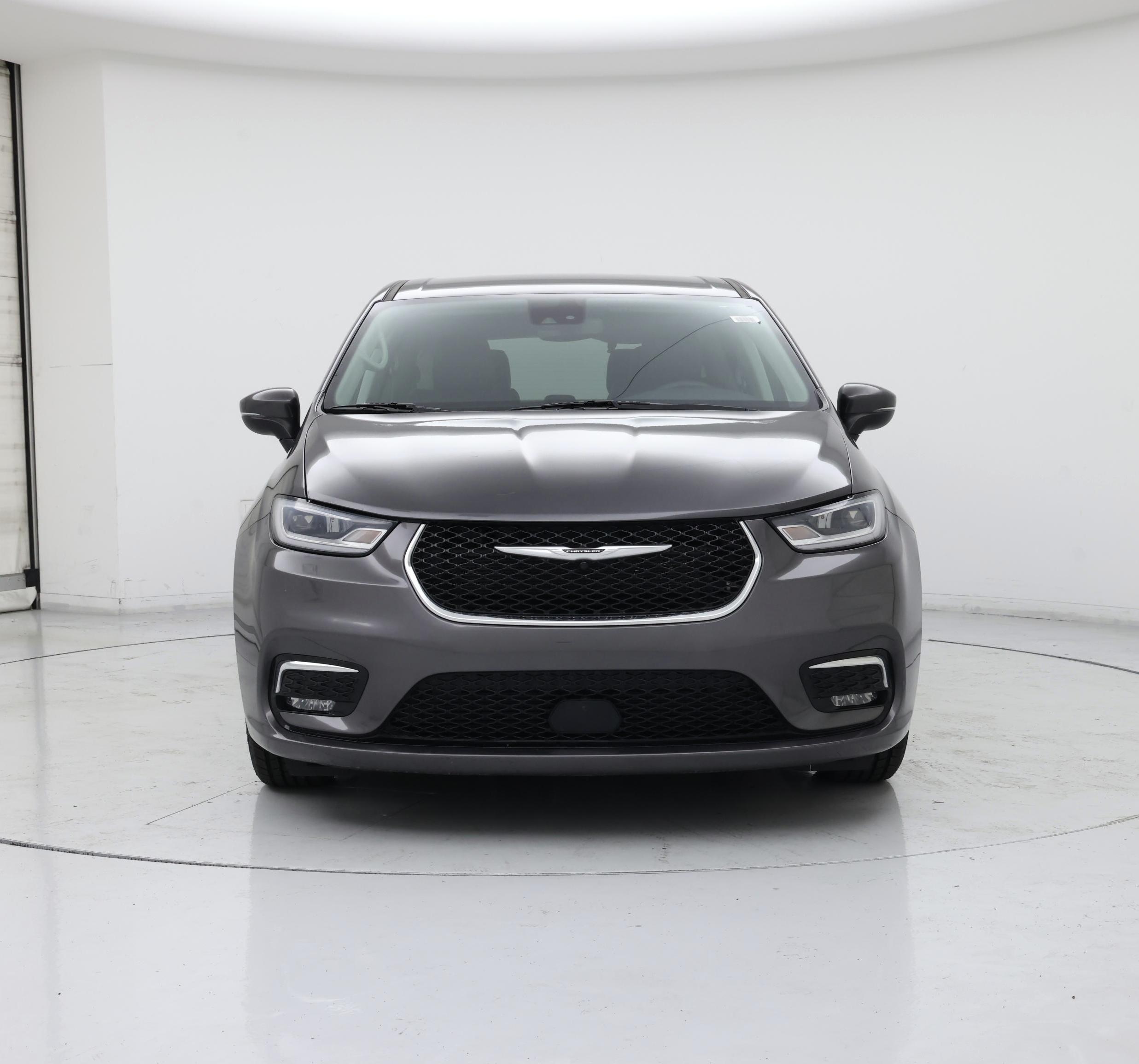 Thumbnail: 2023 Chrysler Pacifica - 5