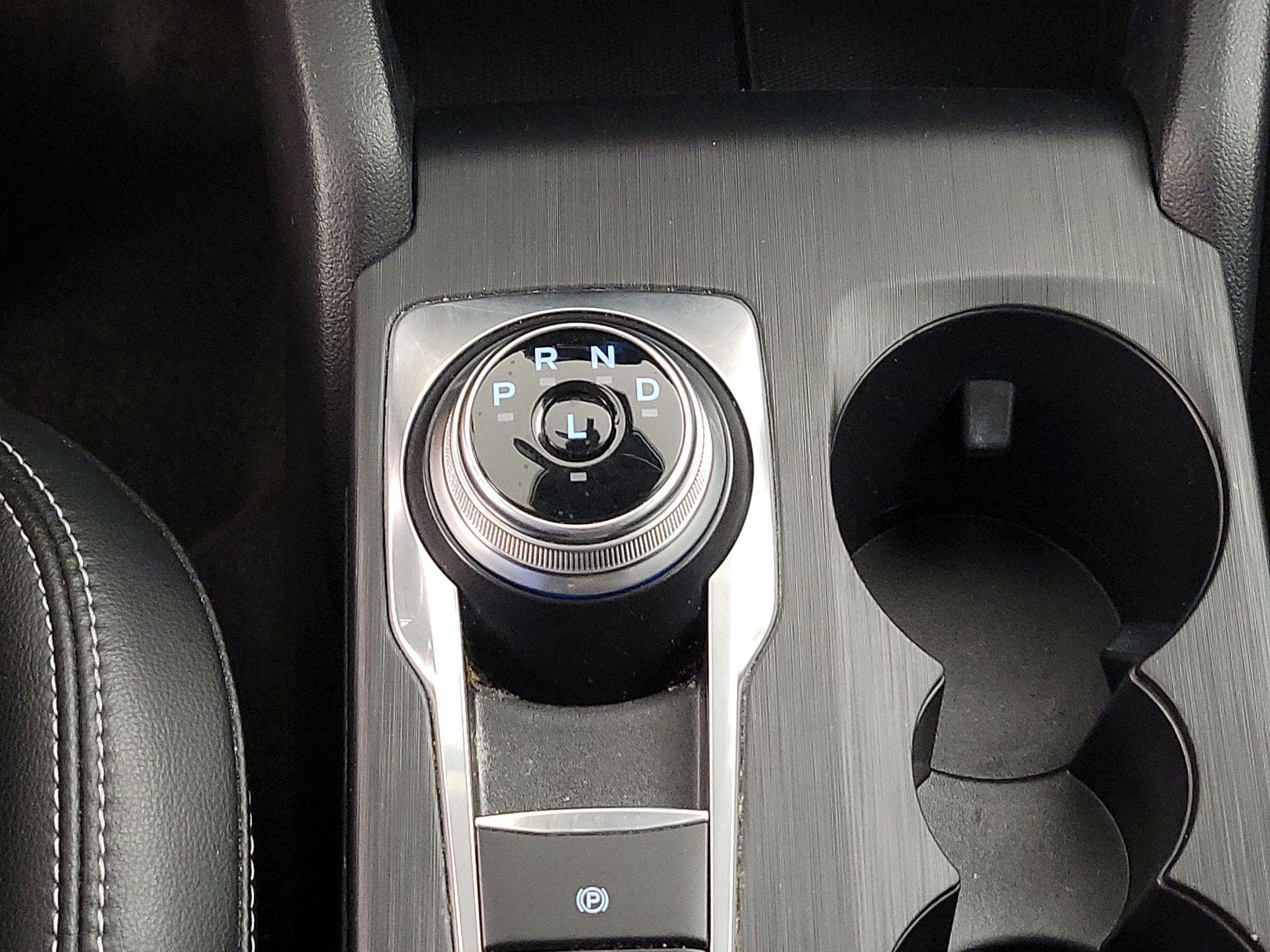 Thumbnail: 2021 Ford Escape - 18