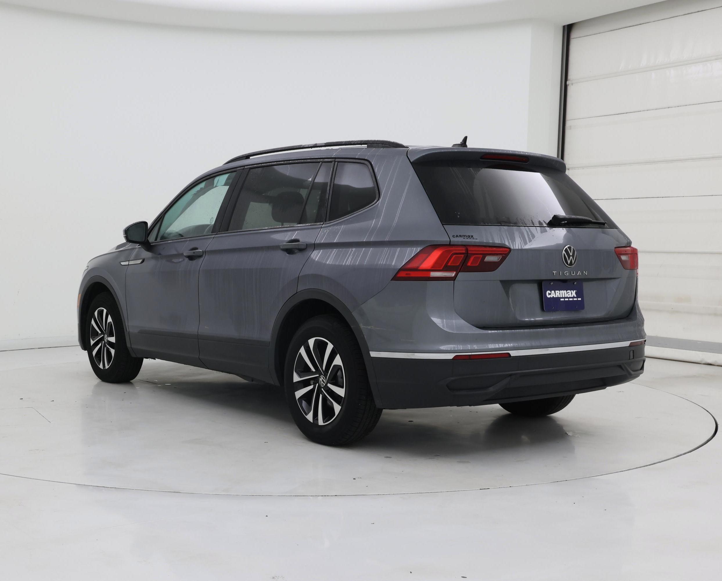 Thumbnail: 2024 Volkswagen Tiguan - 2