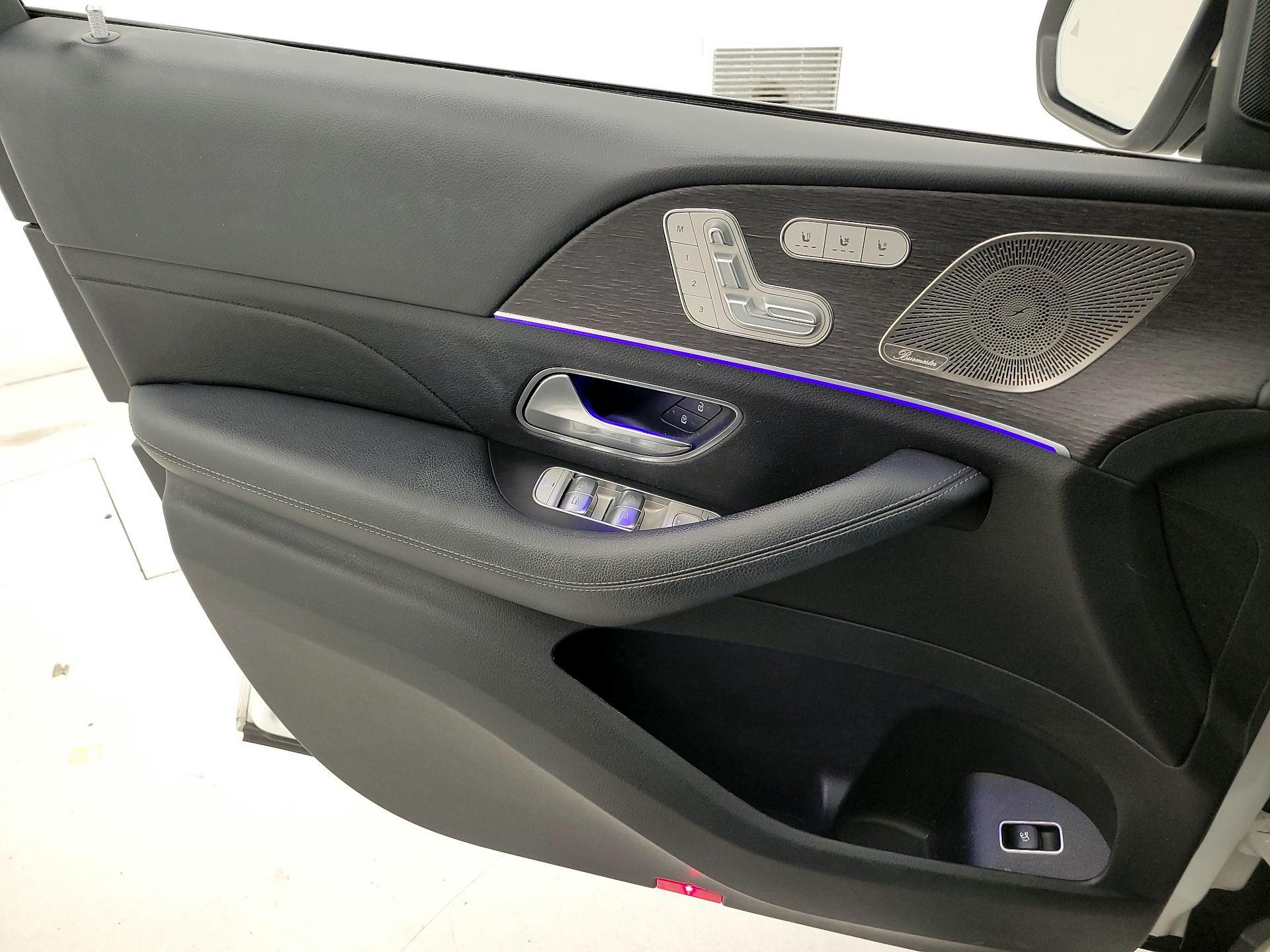 Thumbnail: 2022 Mercedes-Benz GLS - 12