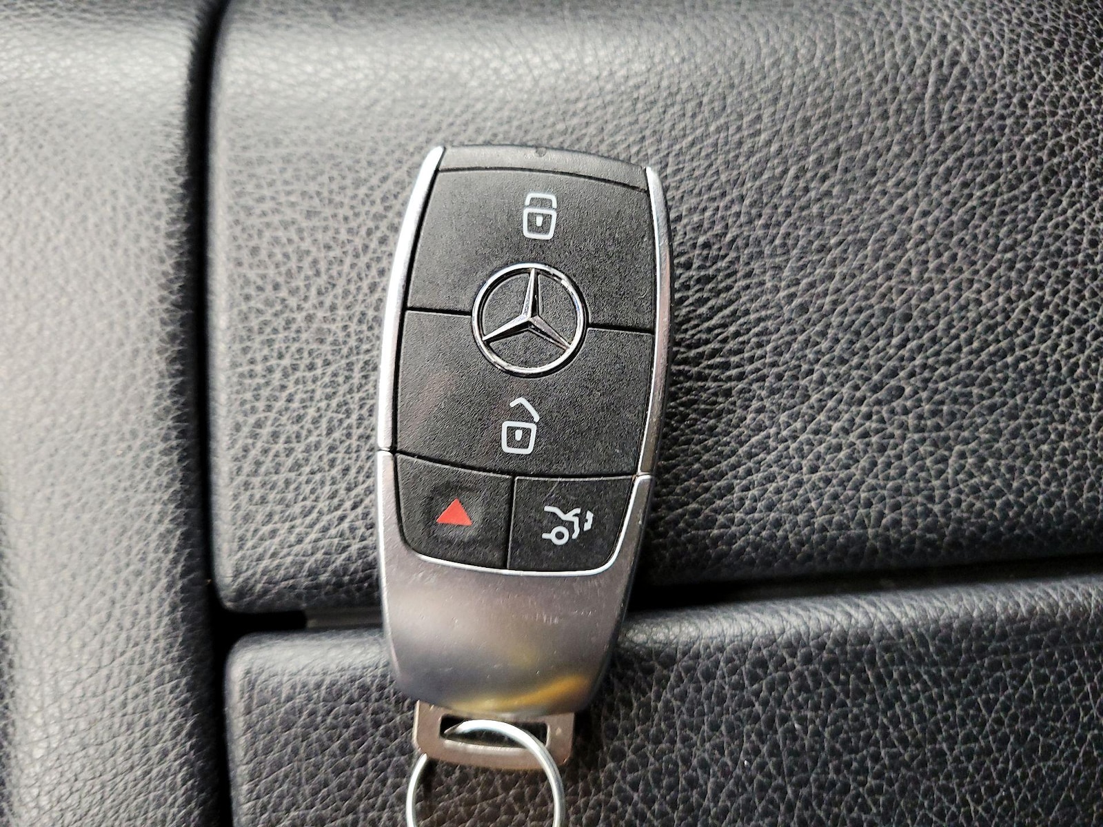2022 Mercedes-Benz GLS GLS450 - Photo 26