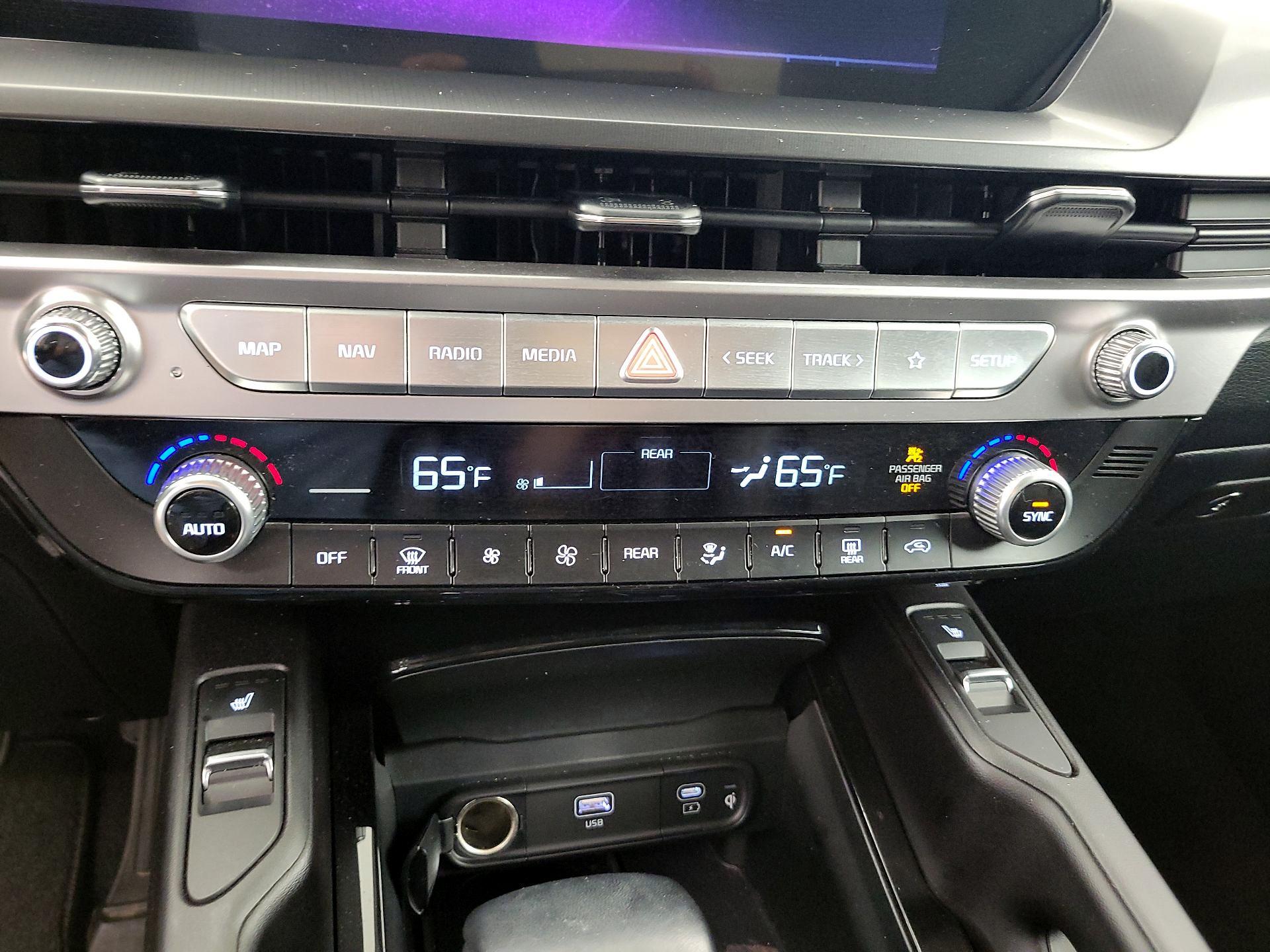 Thumbnail: 2025 Kia Telluride - 15